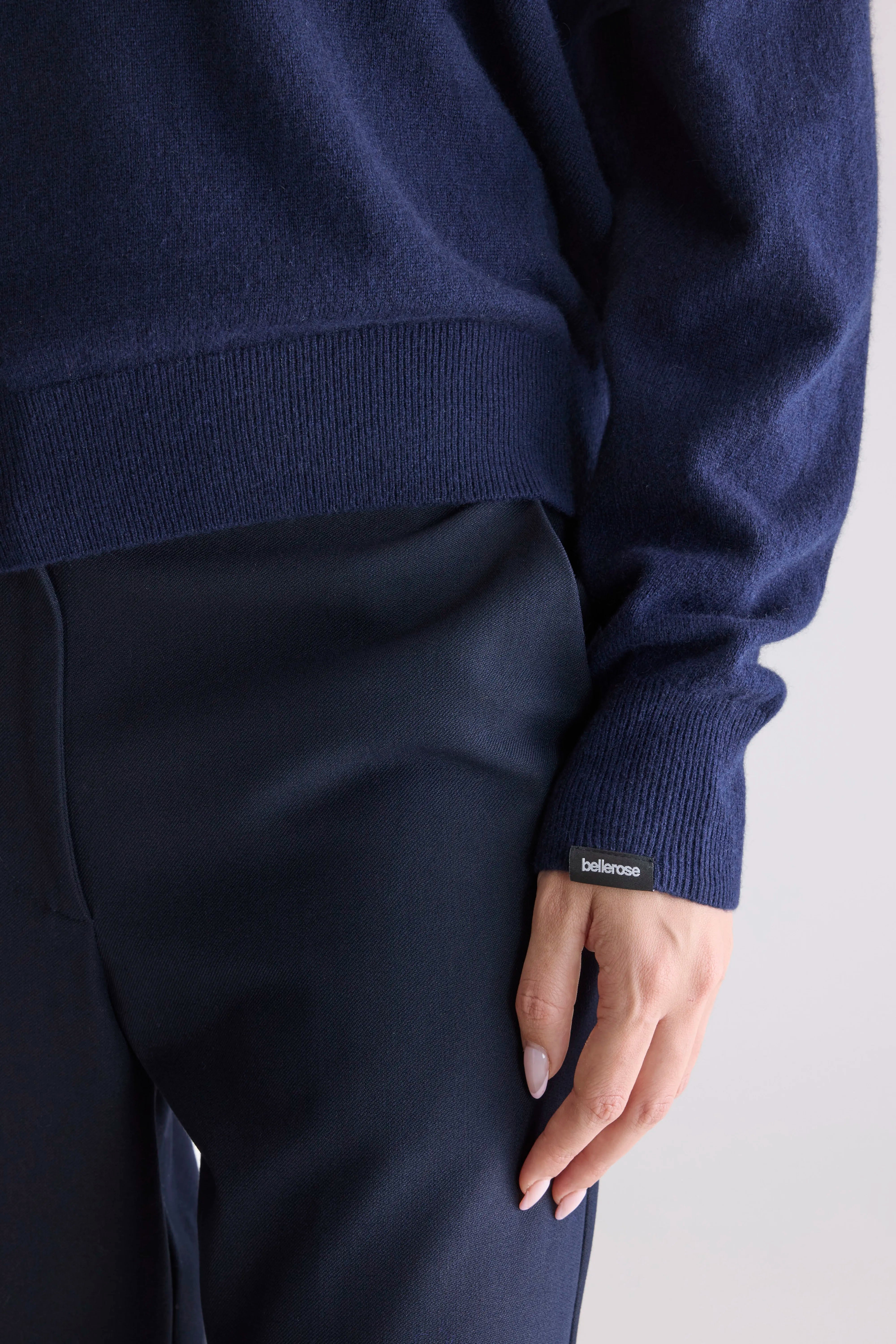 Pull en cachemire Slax (252 / W / NAVY)