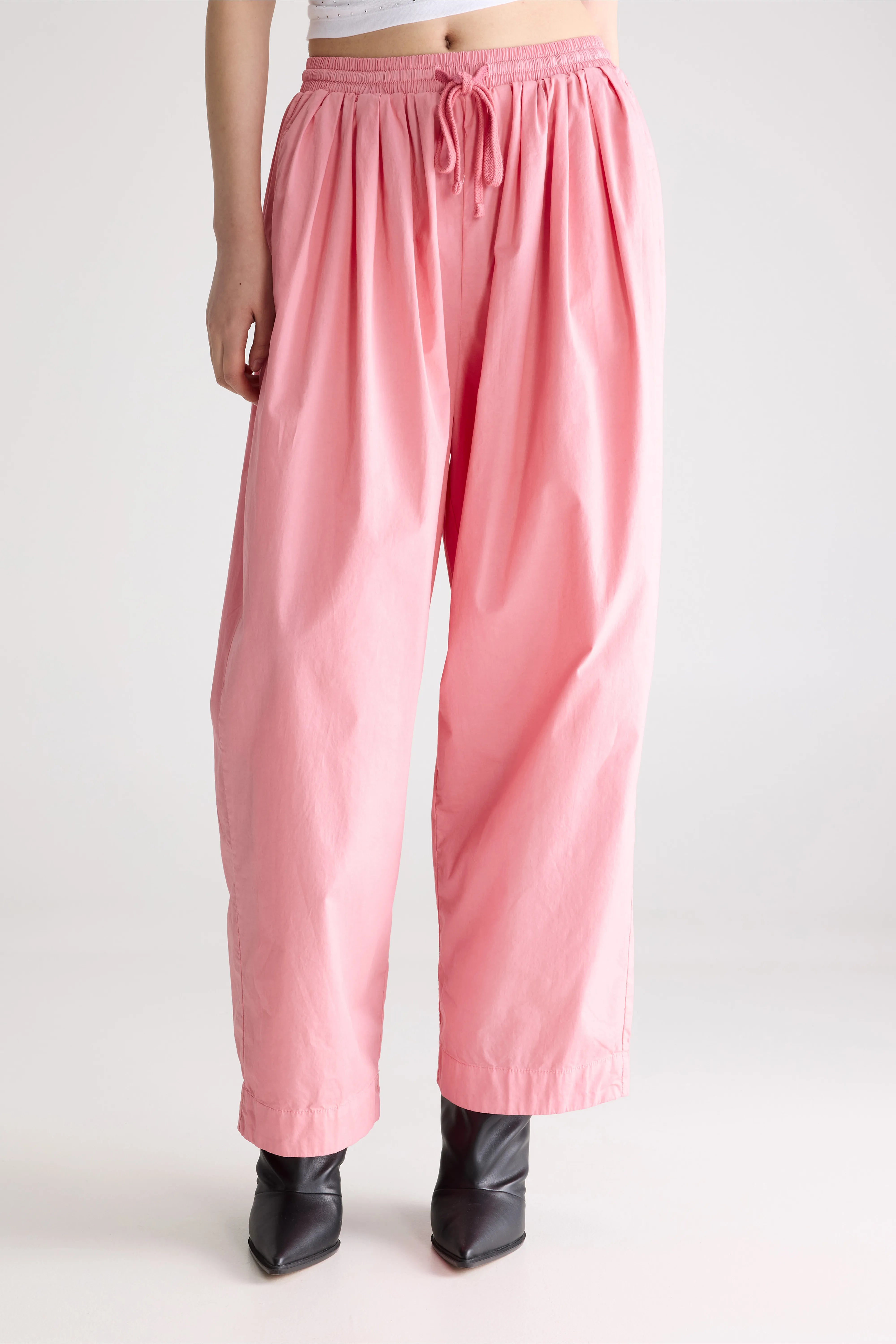 Whisper Cropped Trousers - Geranium For Women | Bellerose