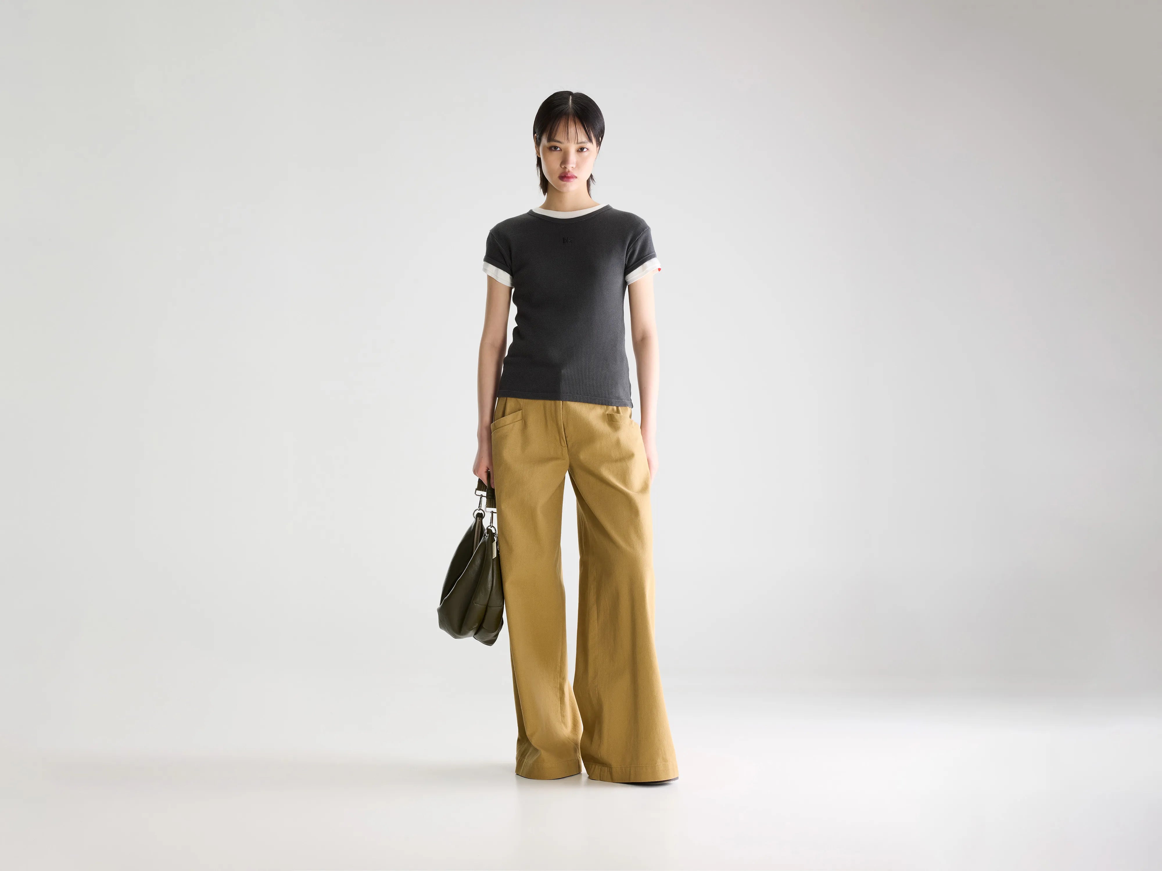 Jesper wide trousers (261 / W / SAHARA)