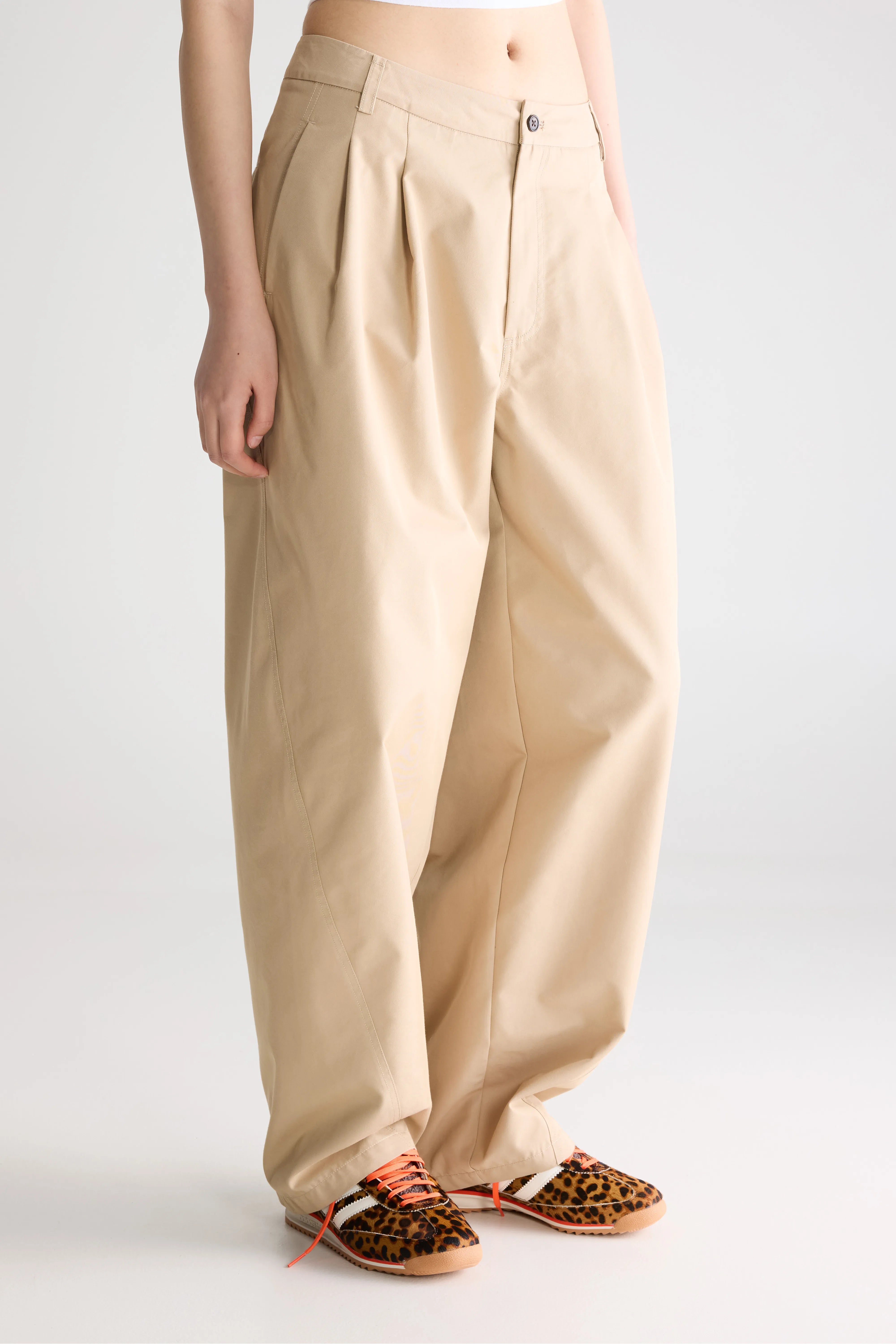 Jimi Tapered Trousers - Clay For Women | Bellerose