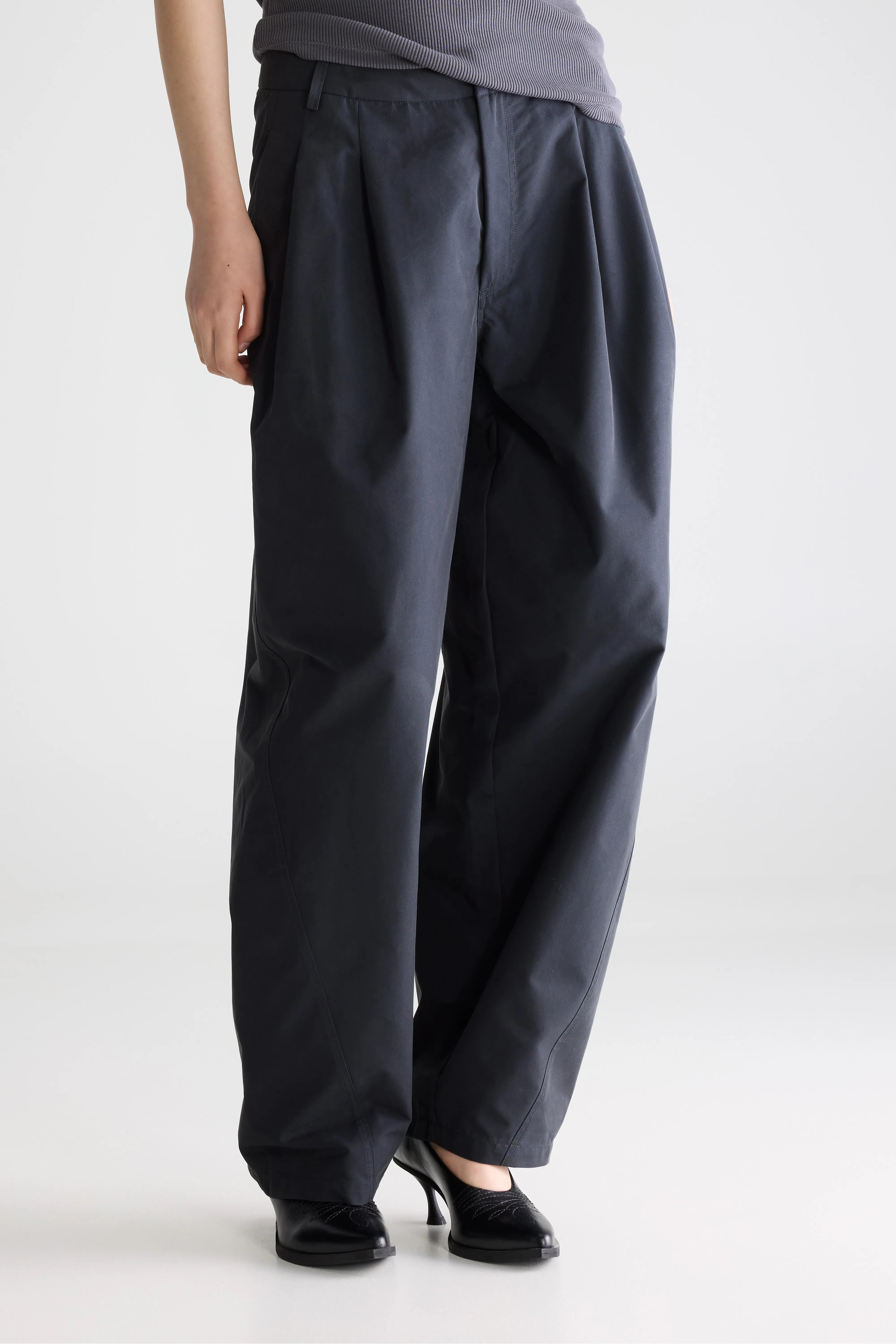 Jimi Tapered Trousers - Navy For Women | Bellerose