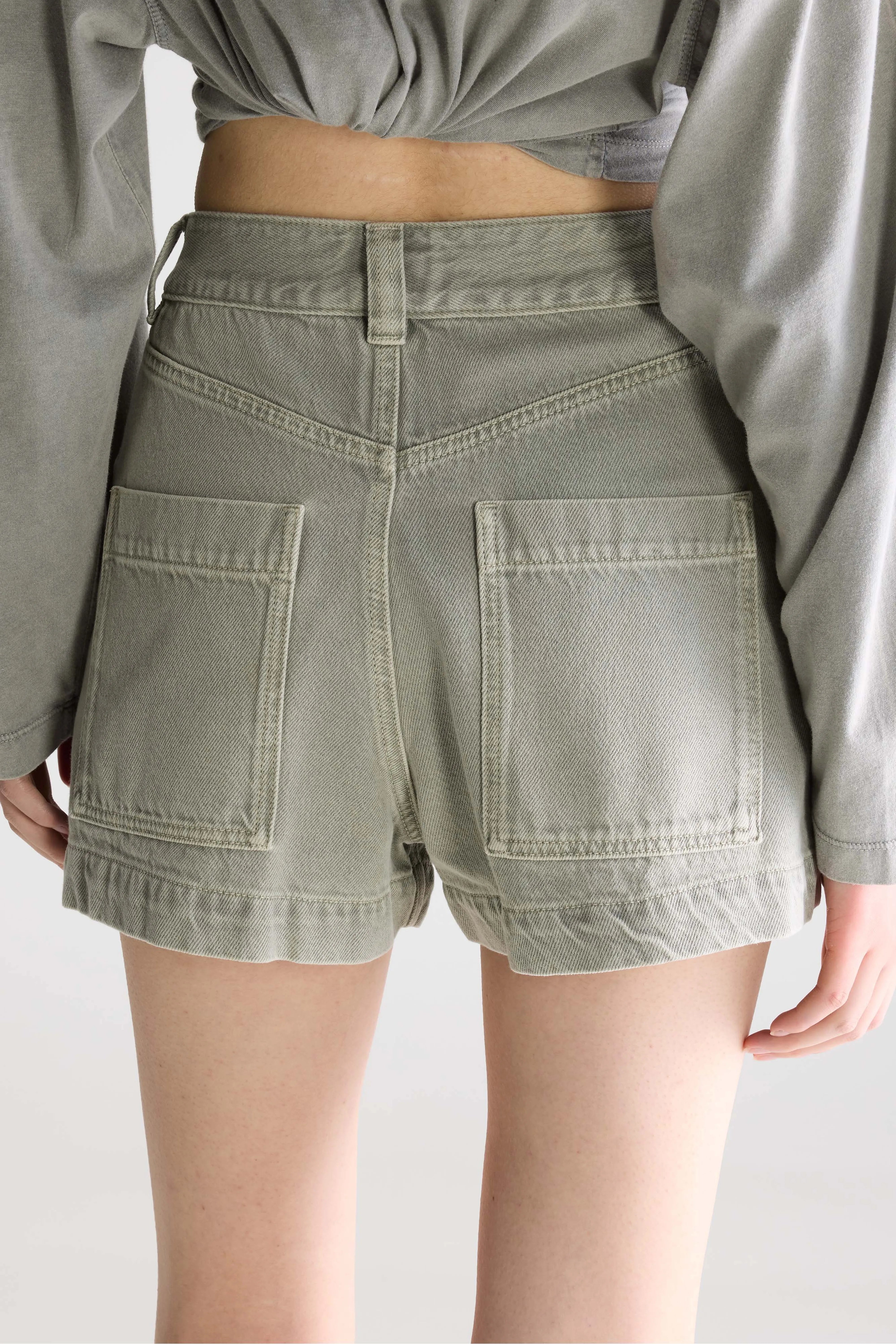 Prisma geplooide denim shorts (261 / W / THYM)