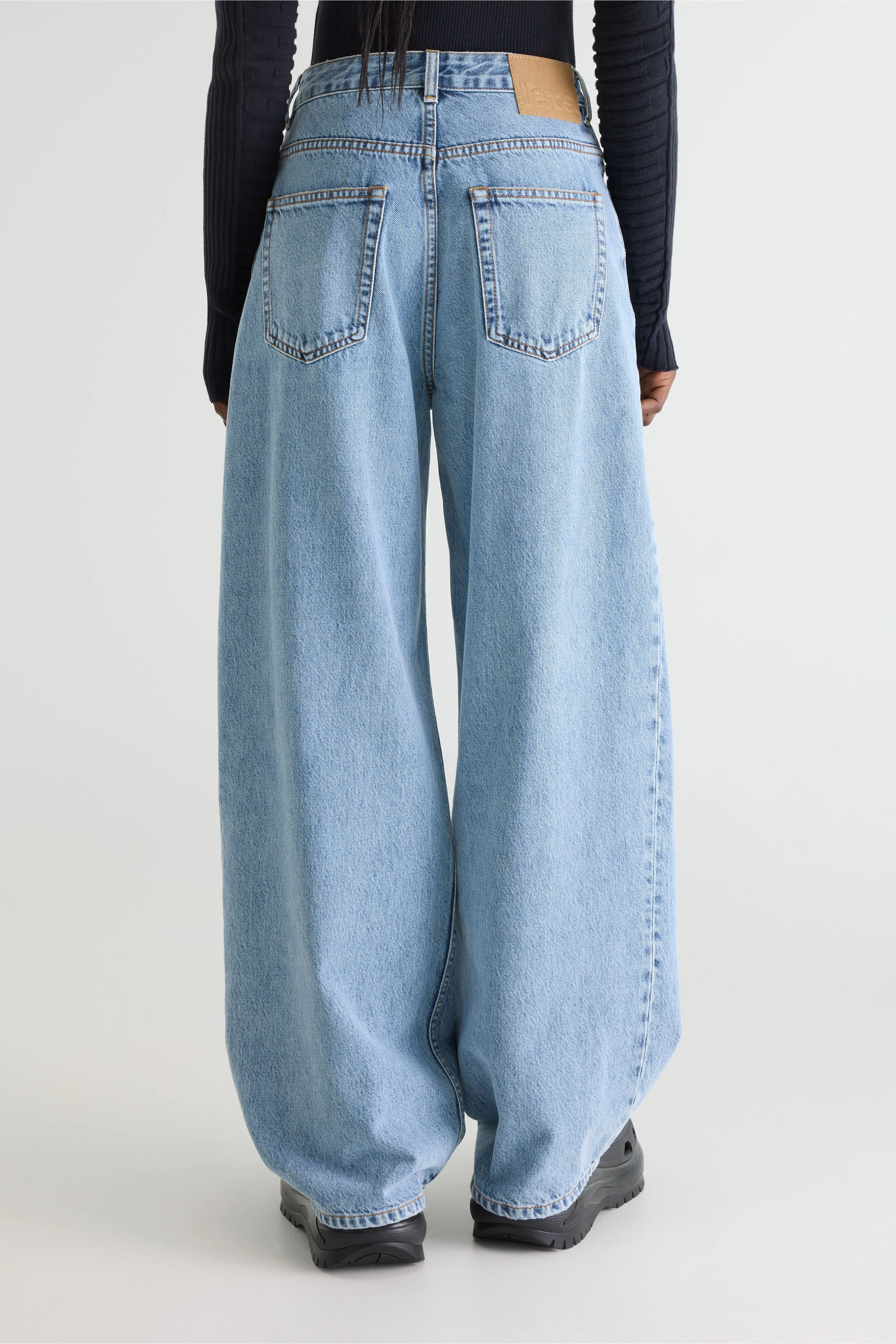 Denim N. 83 Jean Ballon - Used lt blue Pour Femme | Bellerose