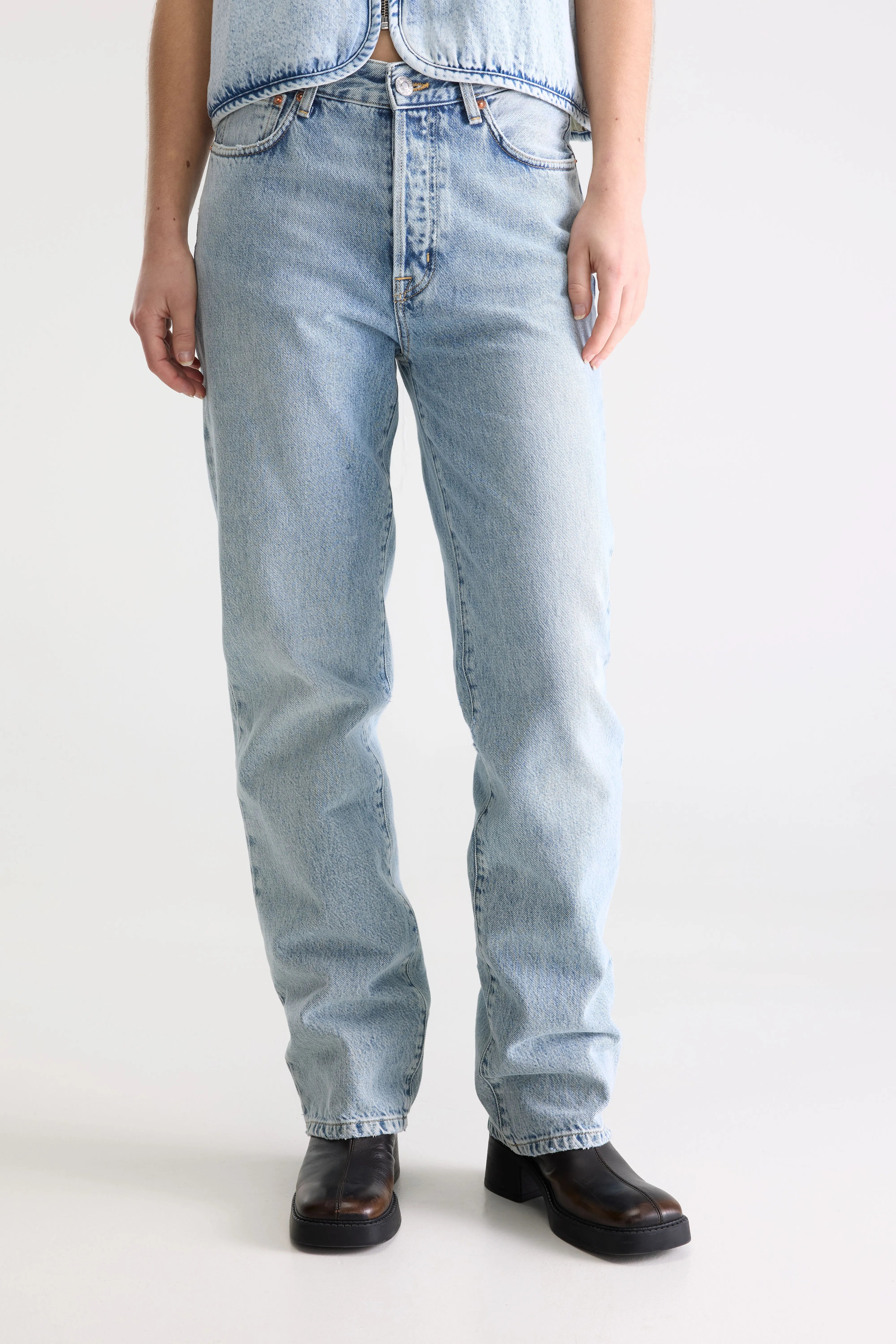 Jean Droit - Denim N. 35 - Lt blue bleach Pour Femme | Bellerose