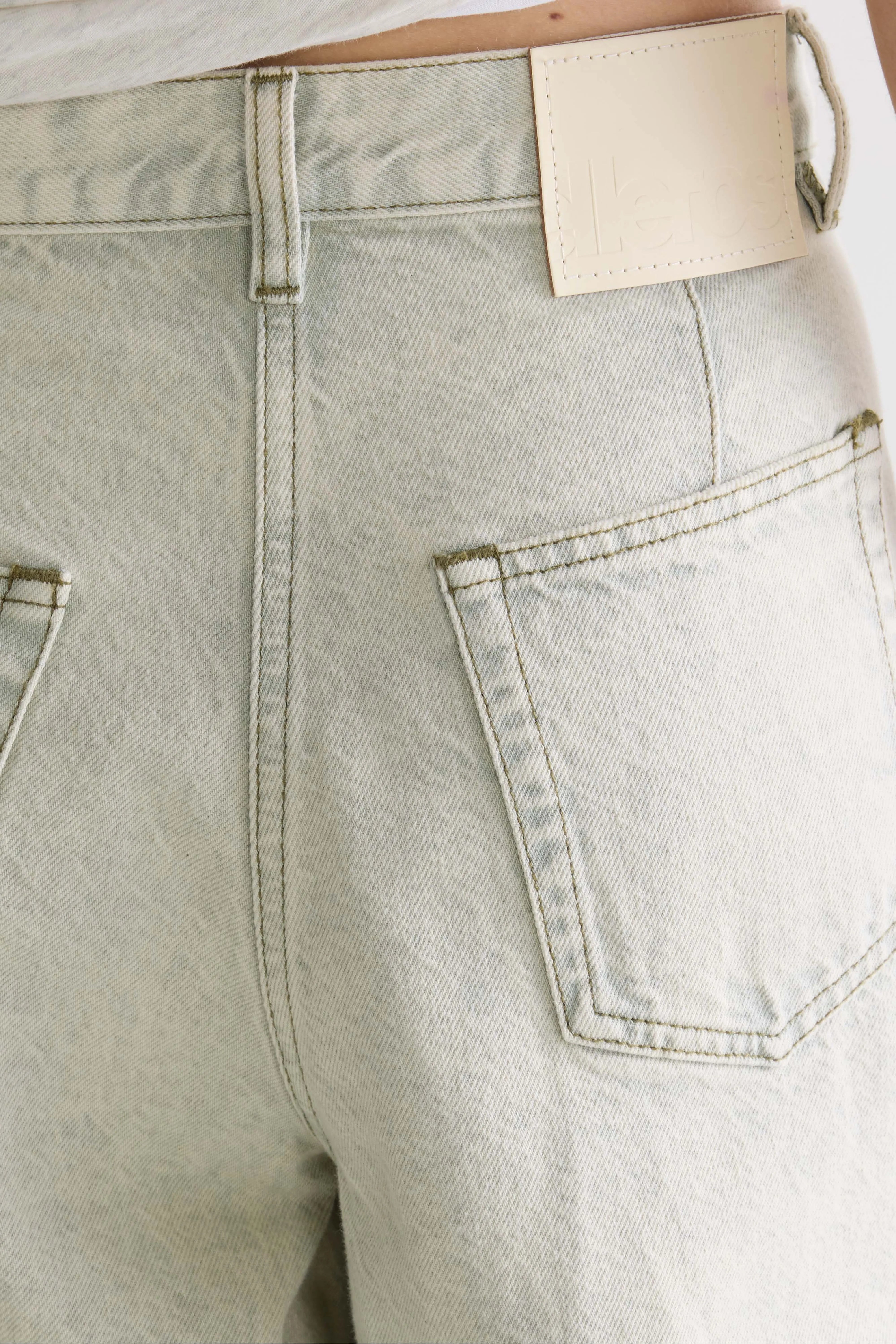 Denim N. 74 super-wide jeans (261 / W / JADEITE)