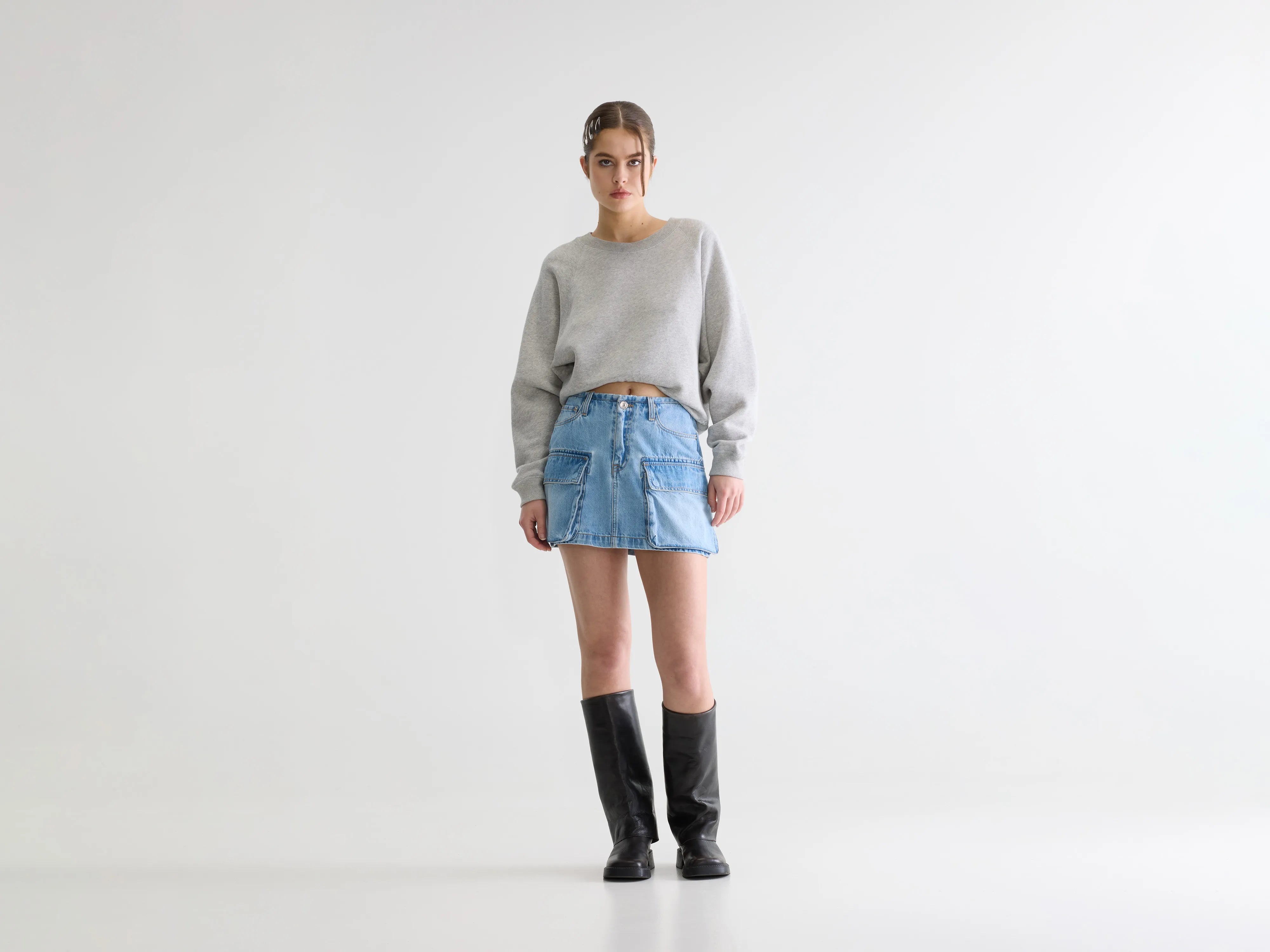 Pallas mini denim skirt (261 / W / DUSTY BLEACH)