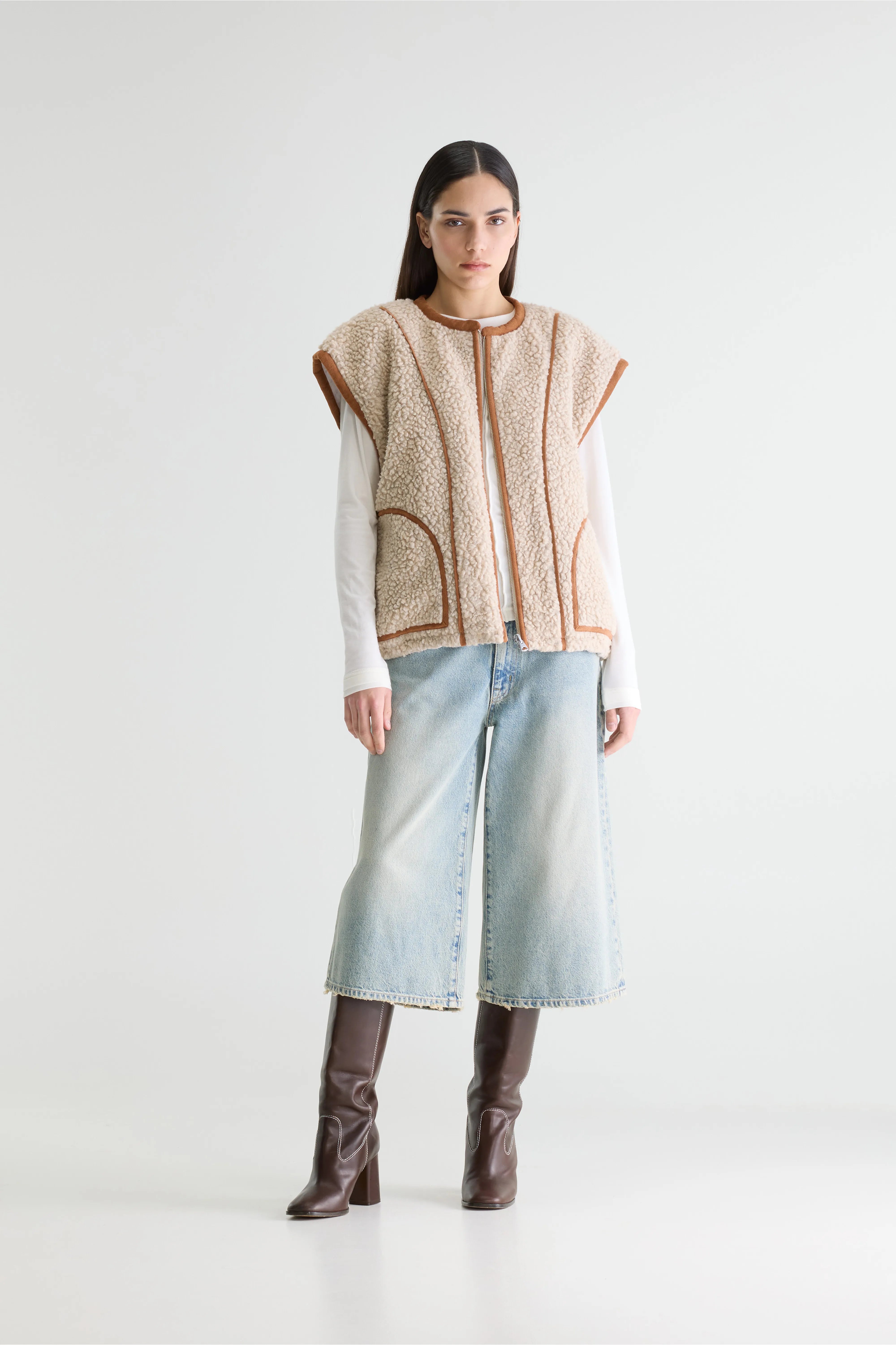 Jandi shearling bodywarmer (261 / W / COMBO A)