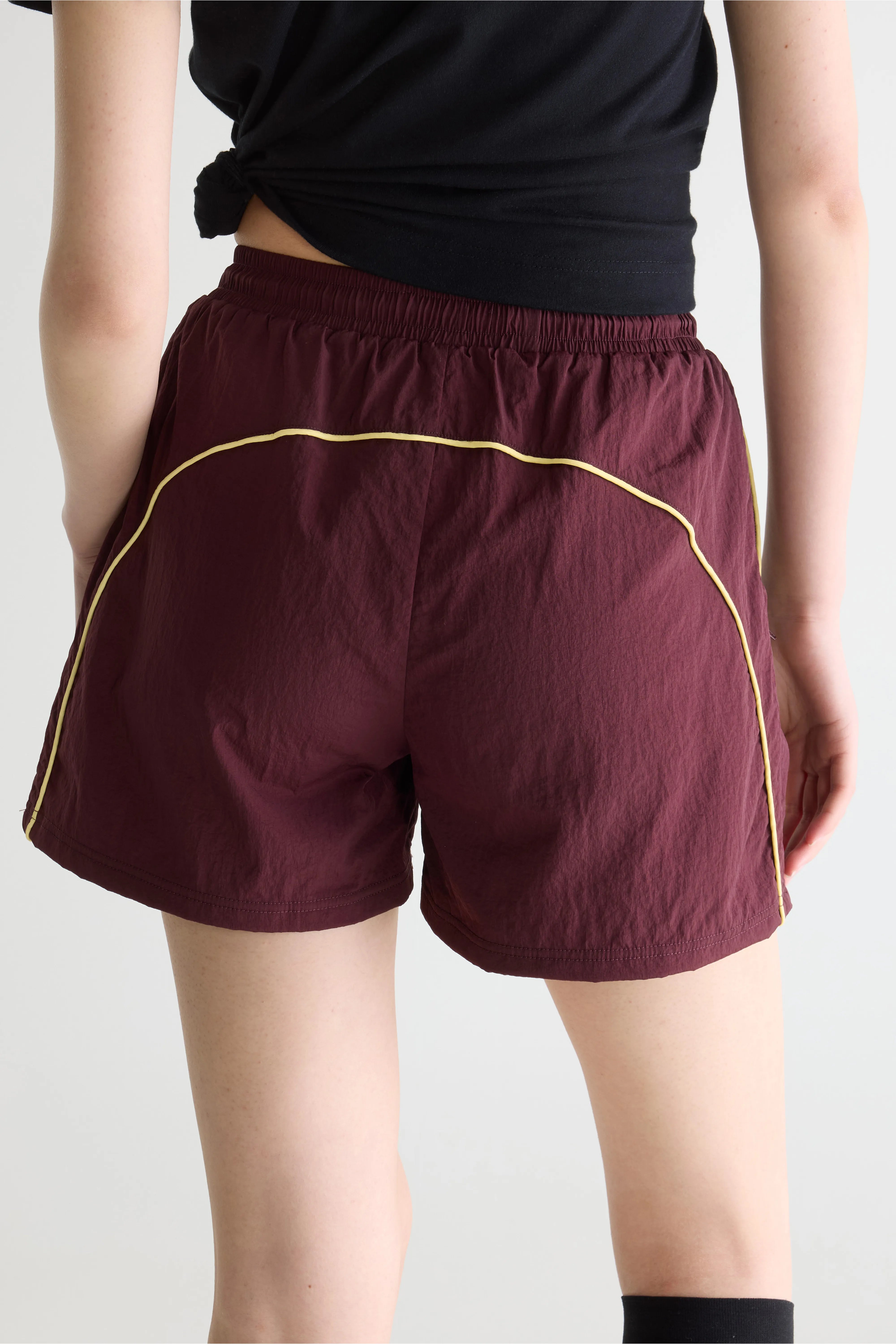 Tinto Sportieve Nylon Shorts - Wine Voor Dames | Bellerose