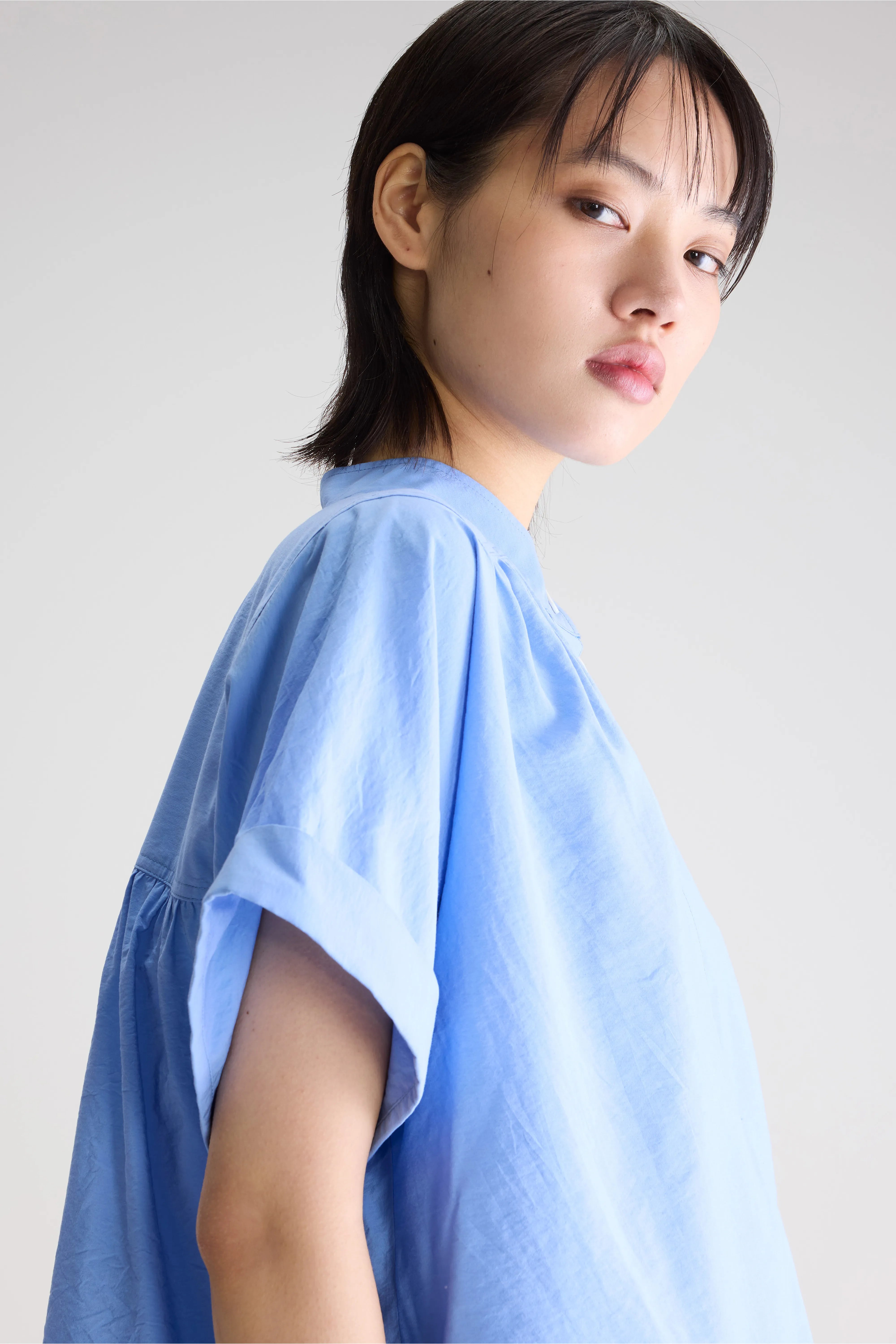 Pear blouse met korte mouwen  (261 / W / BLUE SHIRT)
