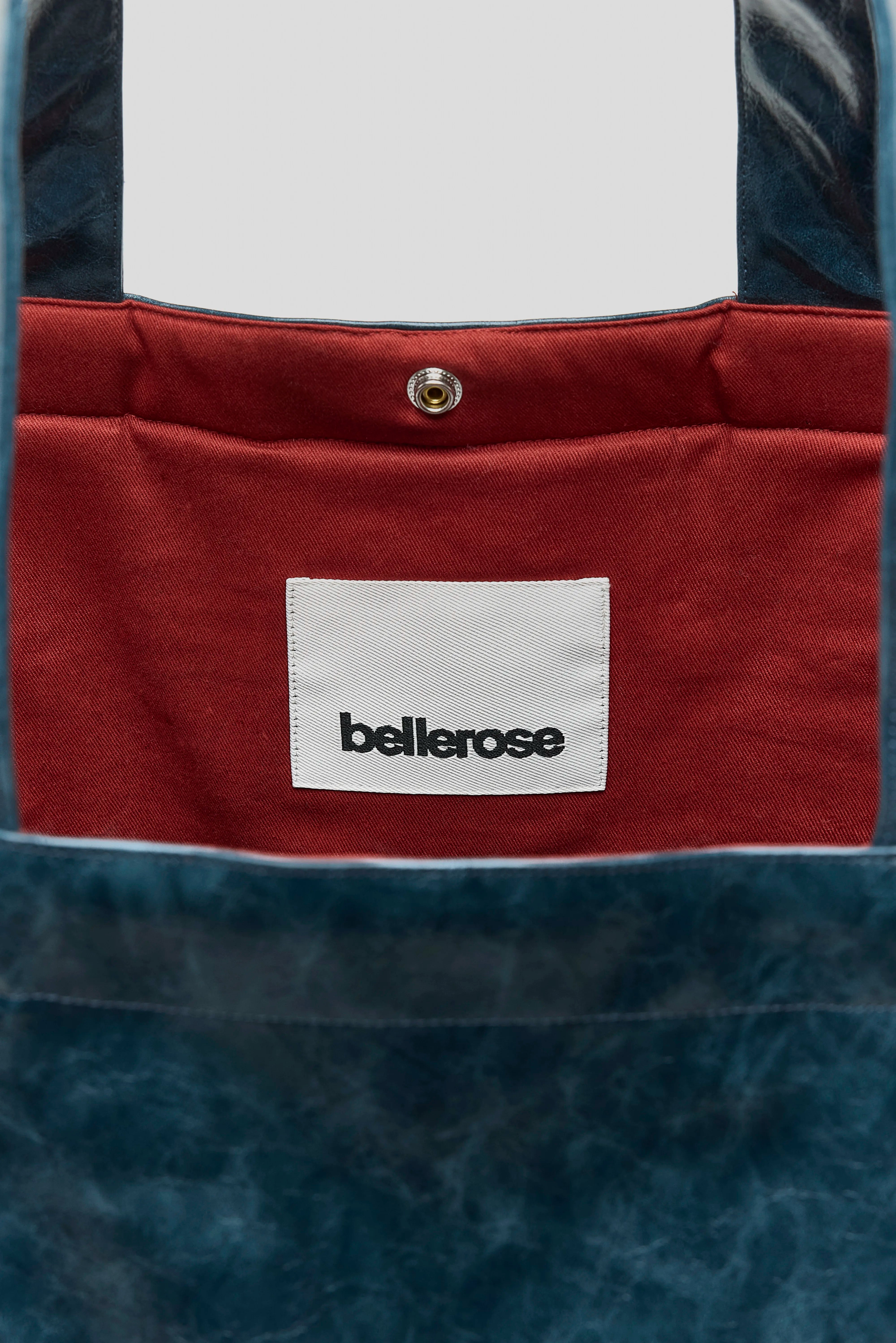 Hette imitatieleren tas (261 / W / BOTTLE)