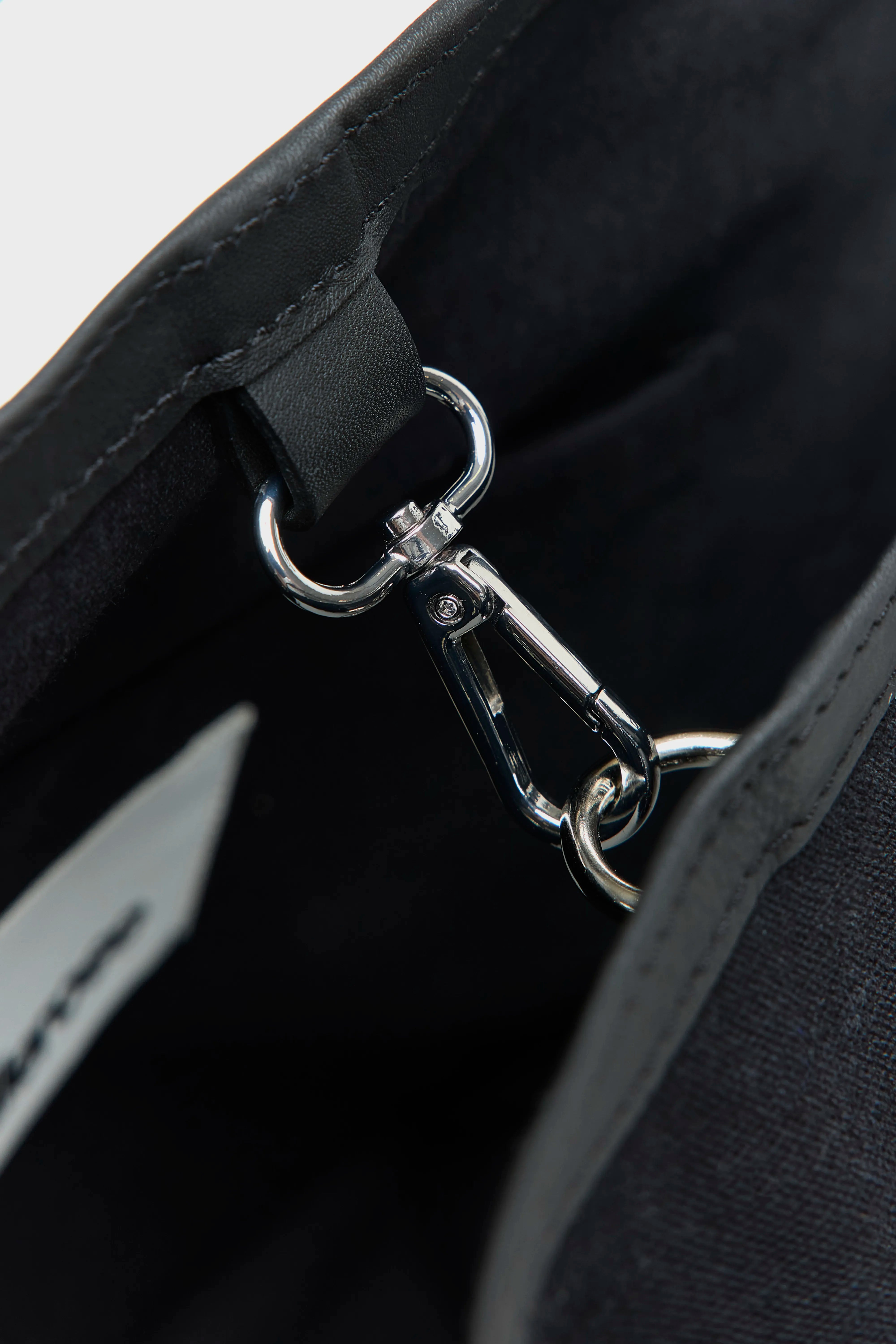 Singa canvas handbag (261 / W / BLACK)