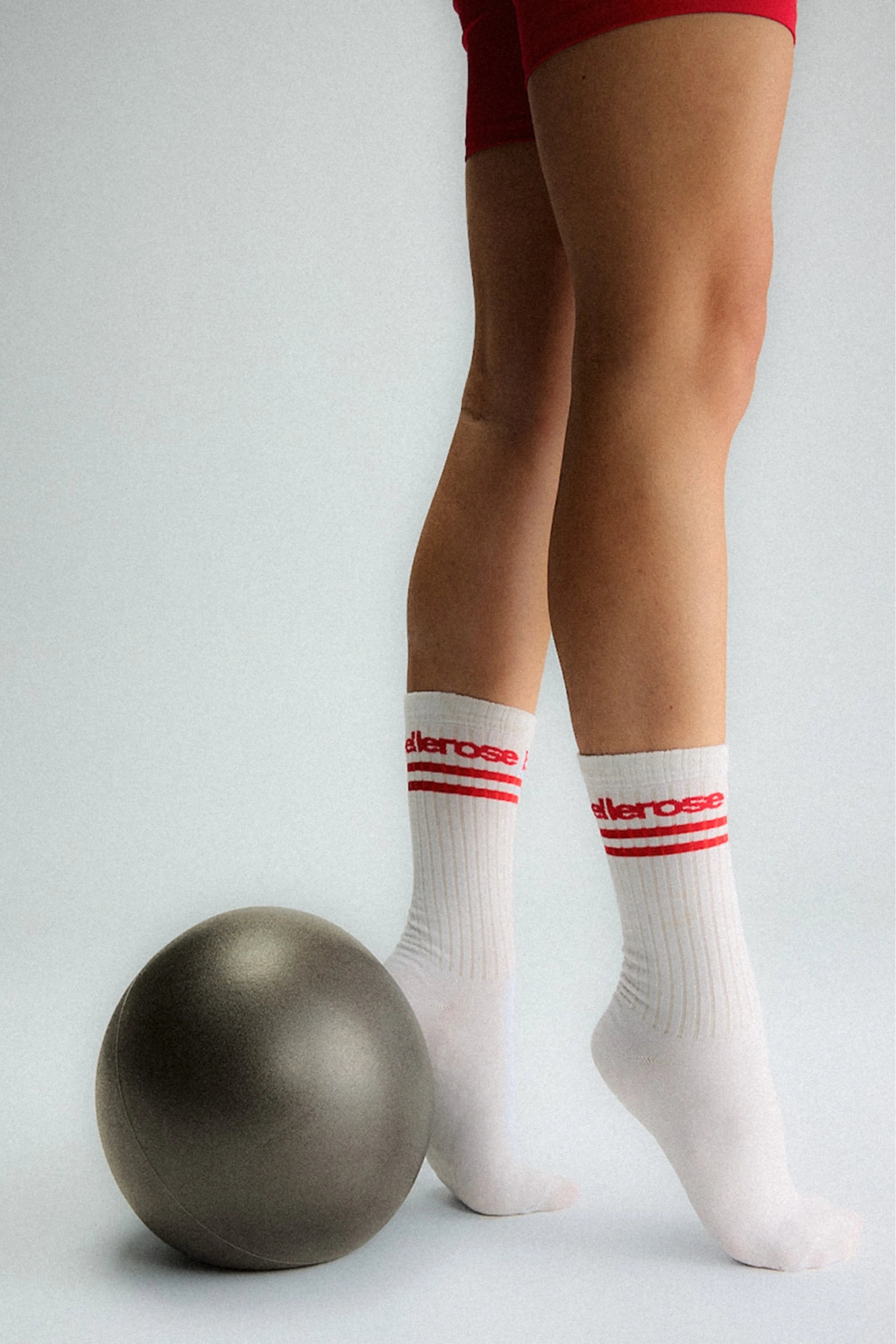 Voga Pilates Crew Socks - Amore / White For Women | Bellerose