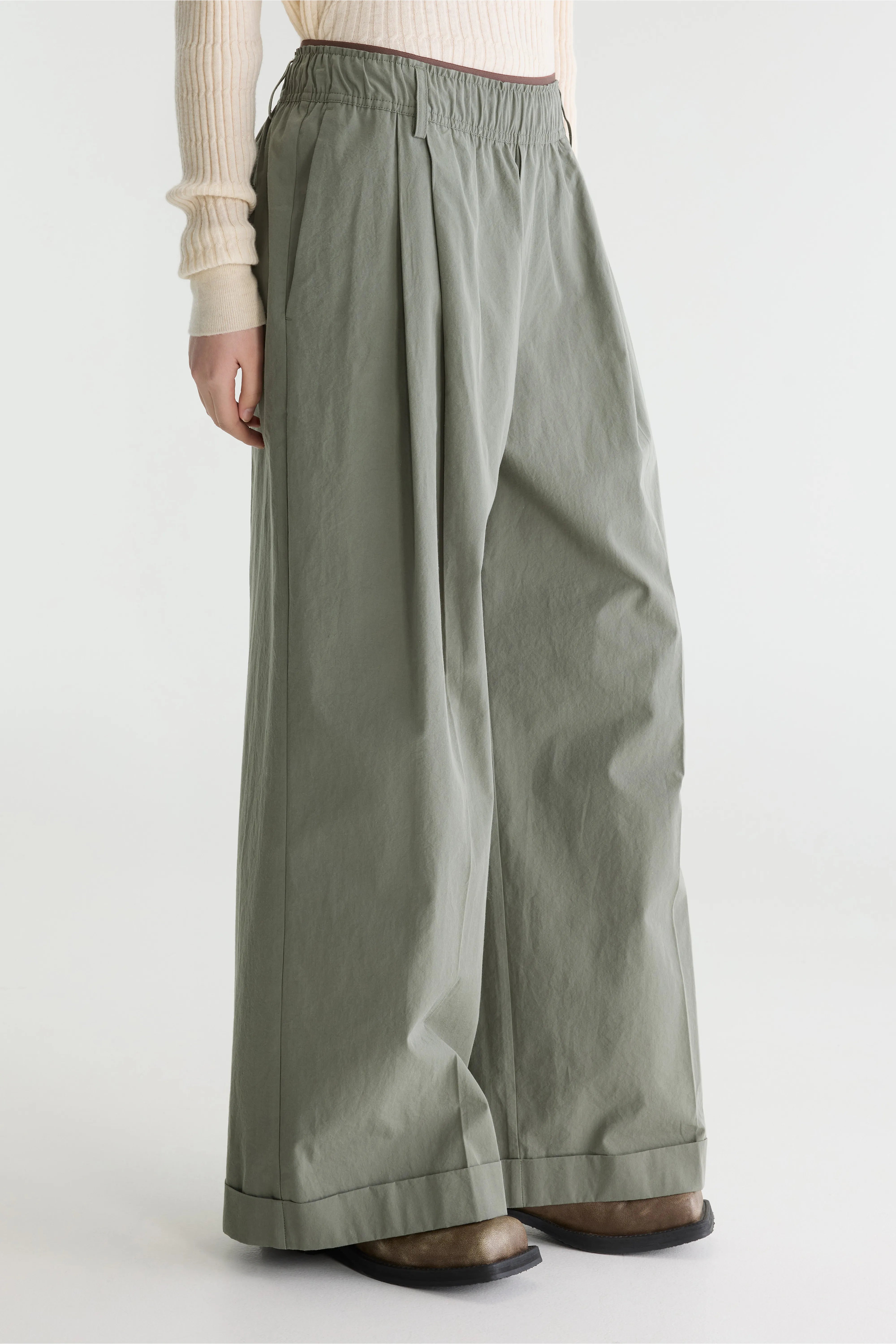 Jasha wijde broek (262 / W / OXYD GREY)
