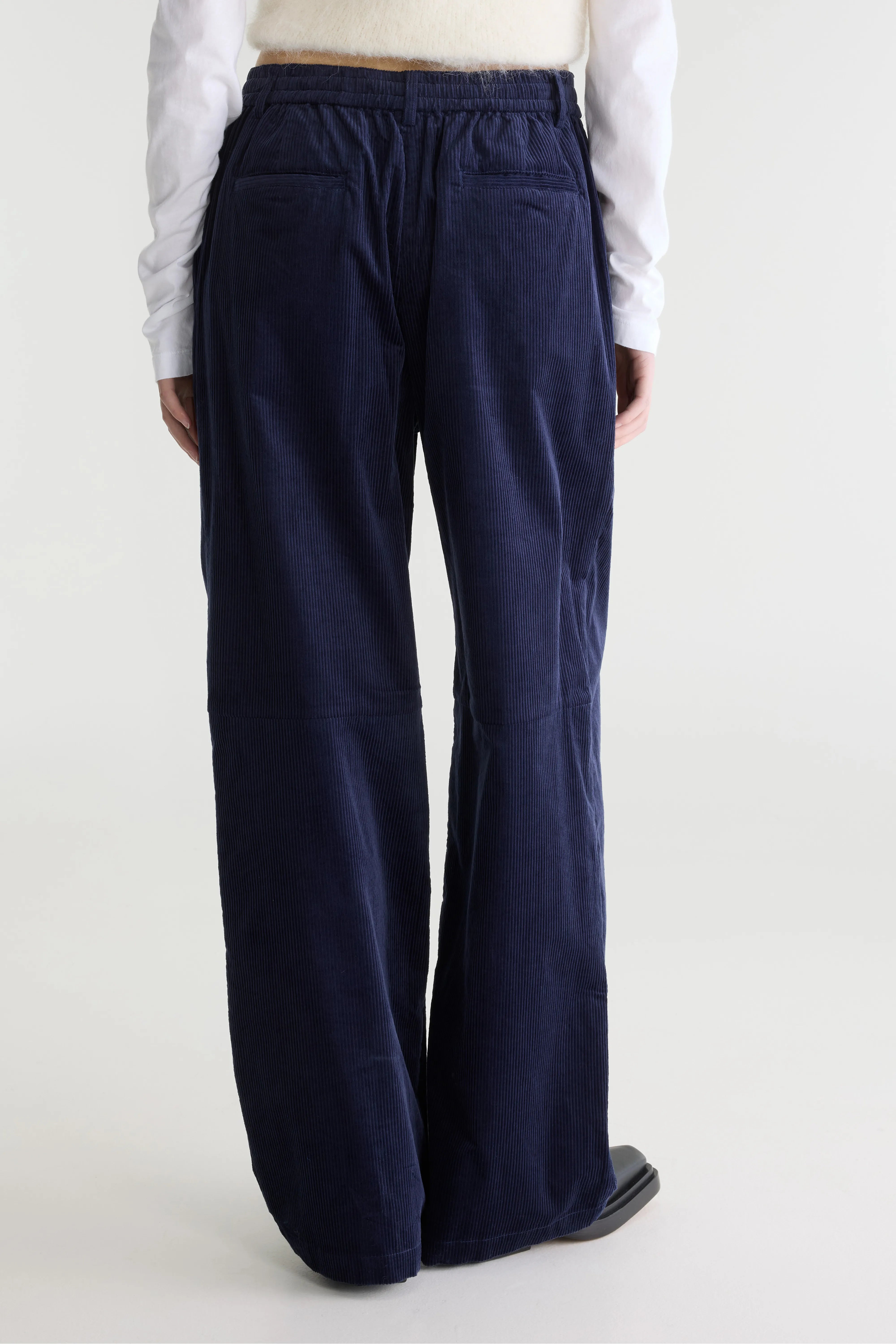 Jilo Tapered Corduroy Broek - Captain Voor Dames | Bellerose