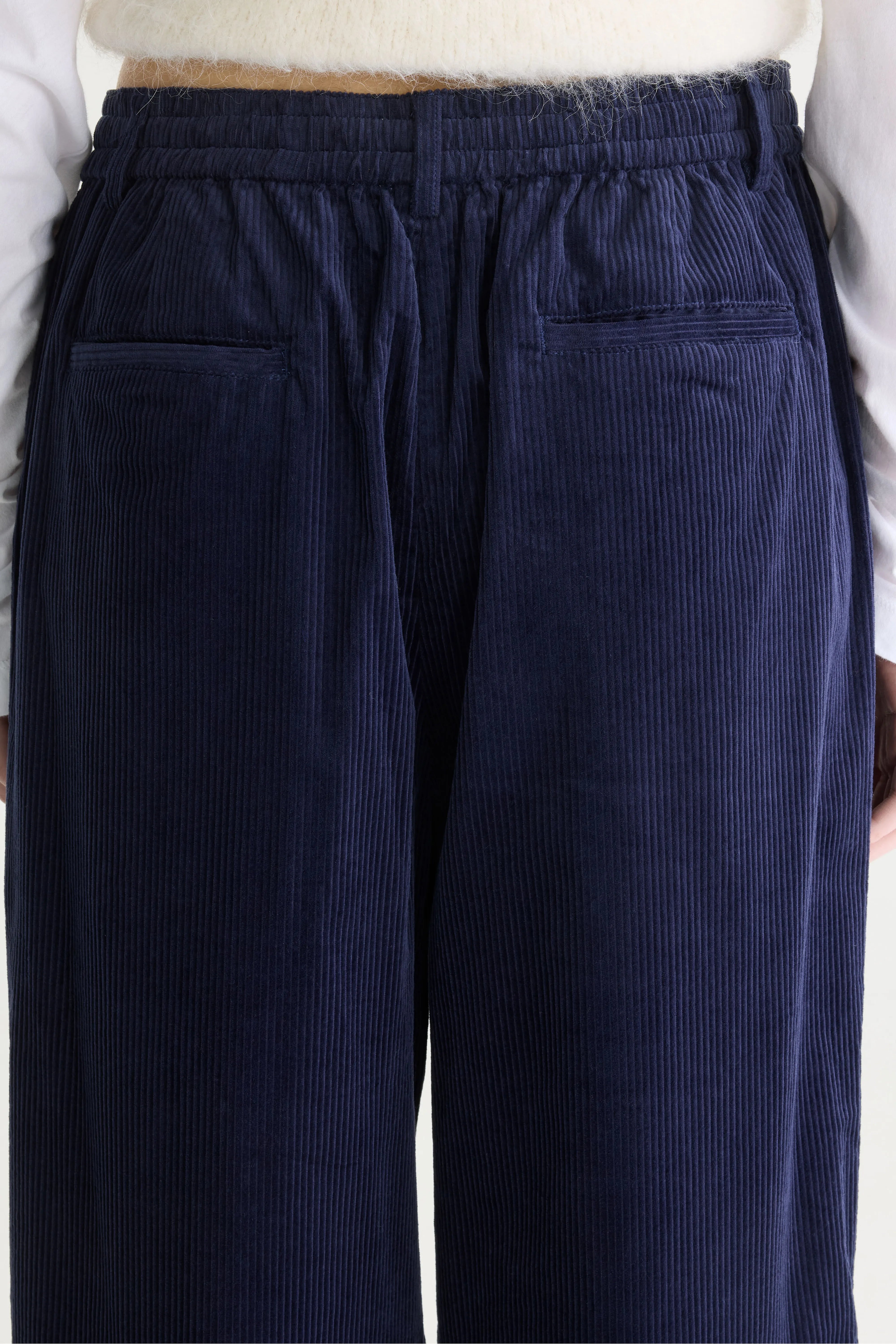 Jilo tapered corduroy broek (262 / W / CAPTAIN)