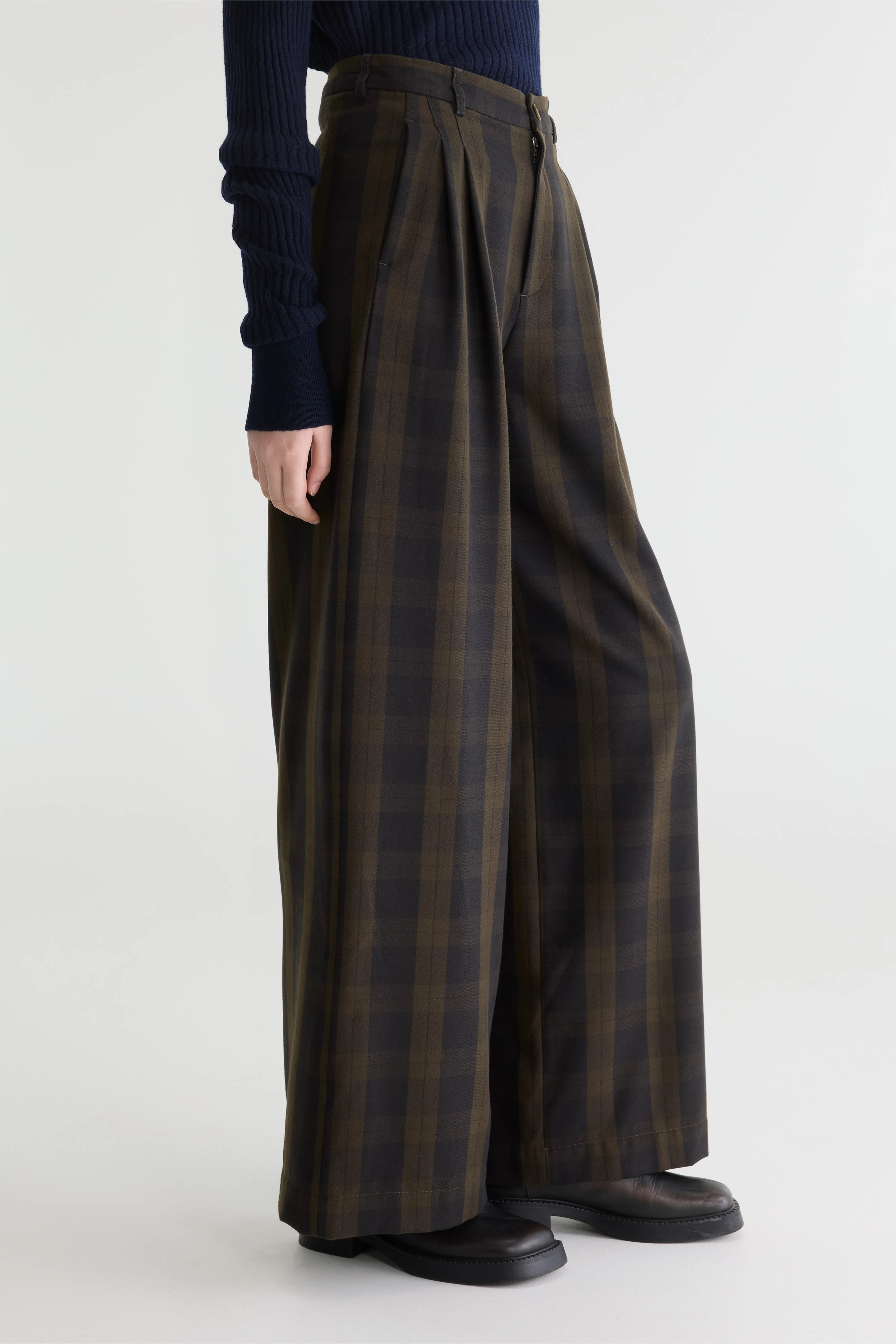 Volkert Wijde Geruite Broek - Army / Carbon Voor Dames | Bellerose