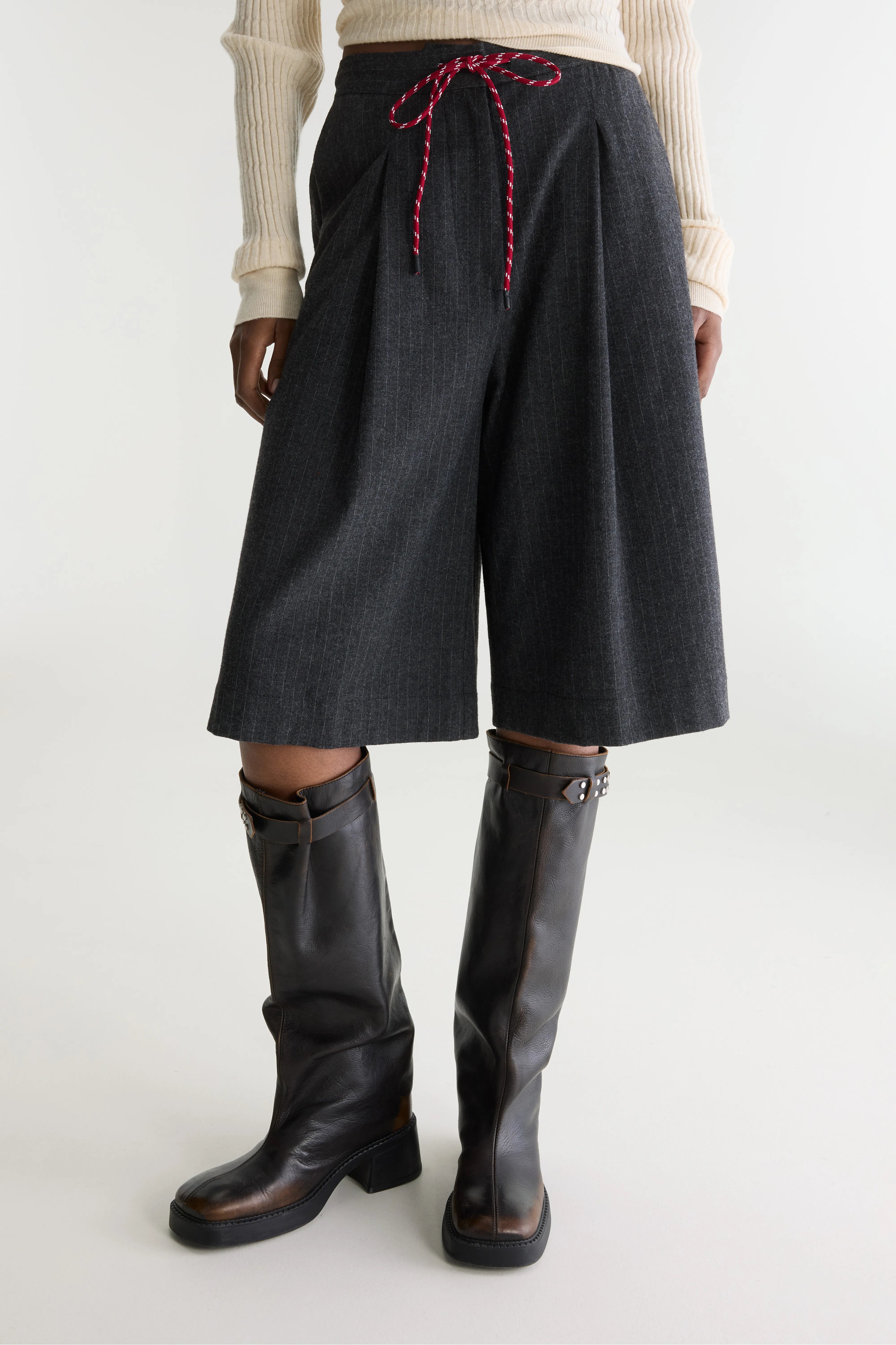 Short large Samy (262 / W / STRIPE A)
