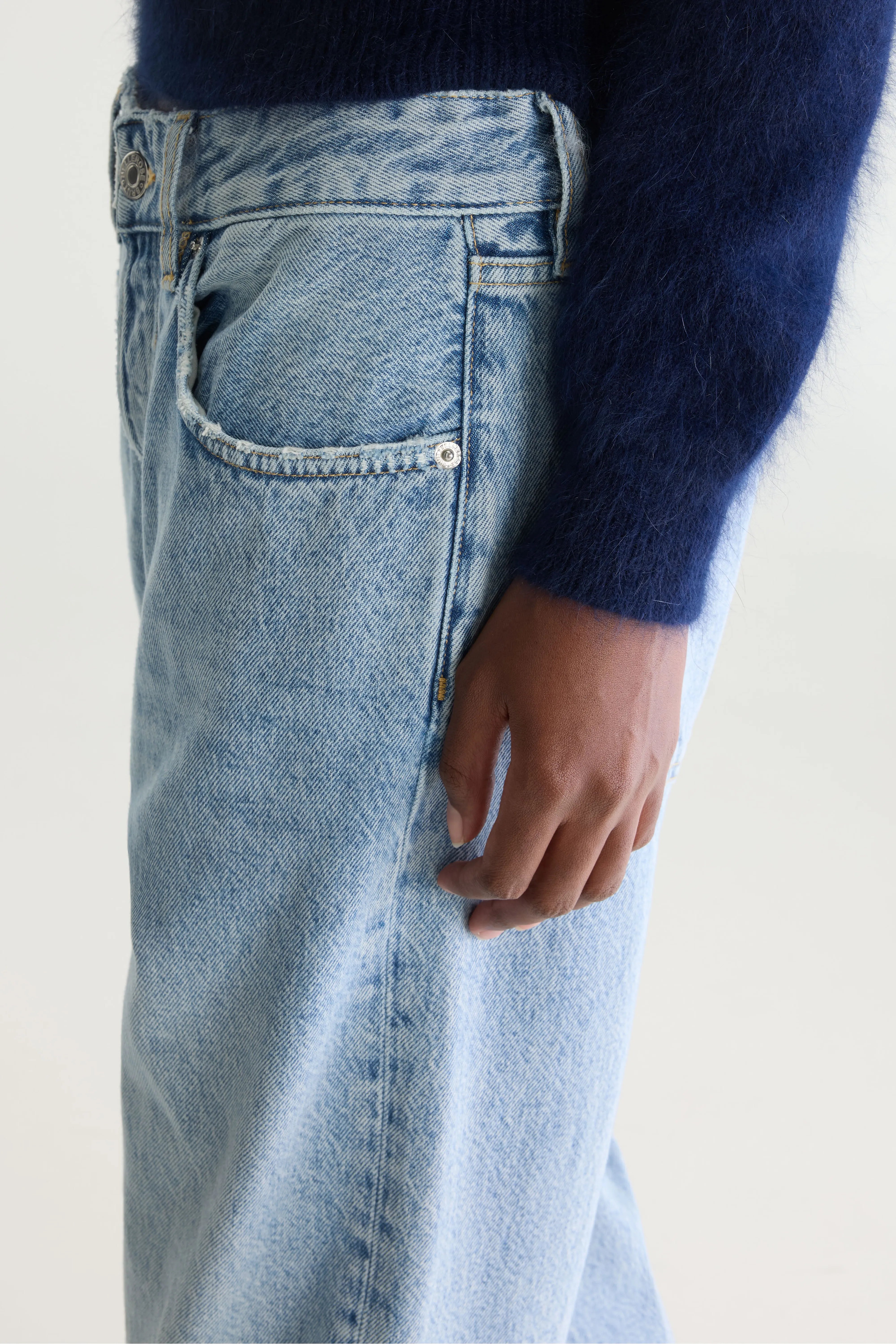 Denim N. 46 - wijde jeans  (262 / W / VINTAGE LT BLUE)