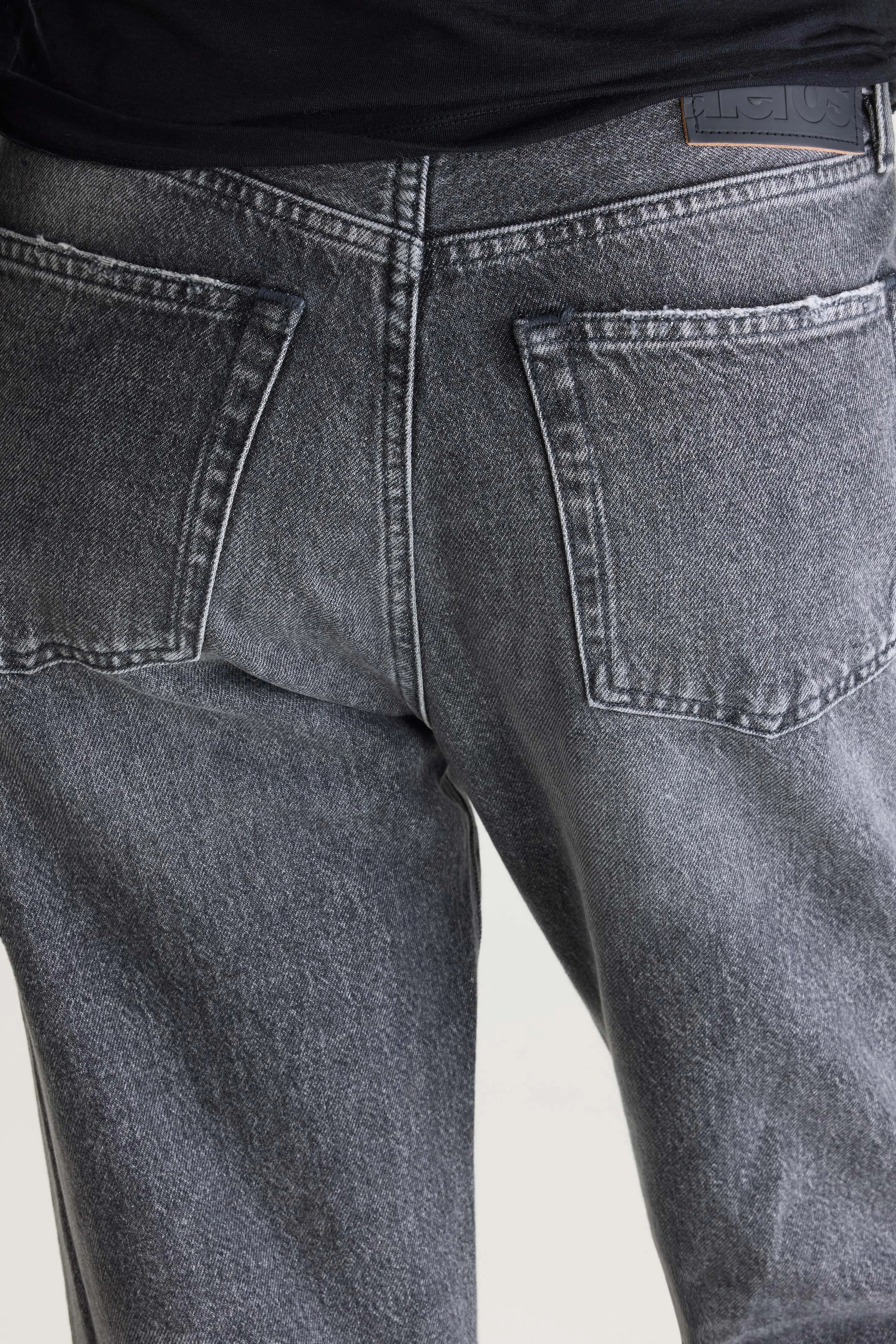 Denim N. 46 - wide jeans (262 / W / USED BLACK)