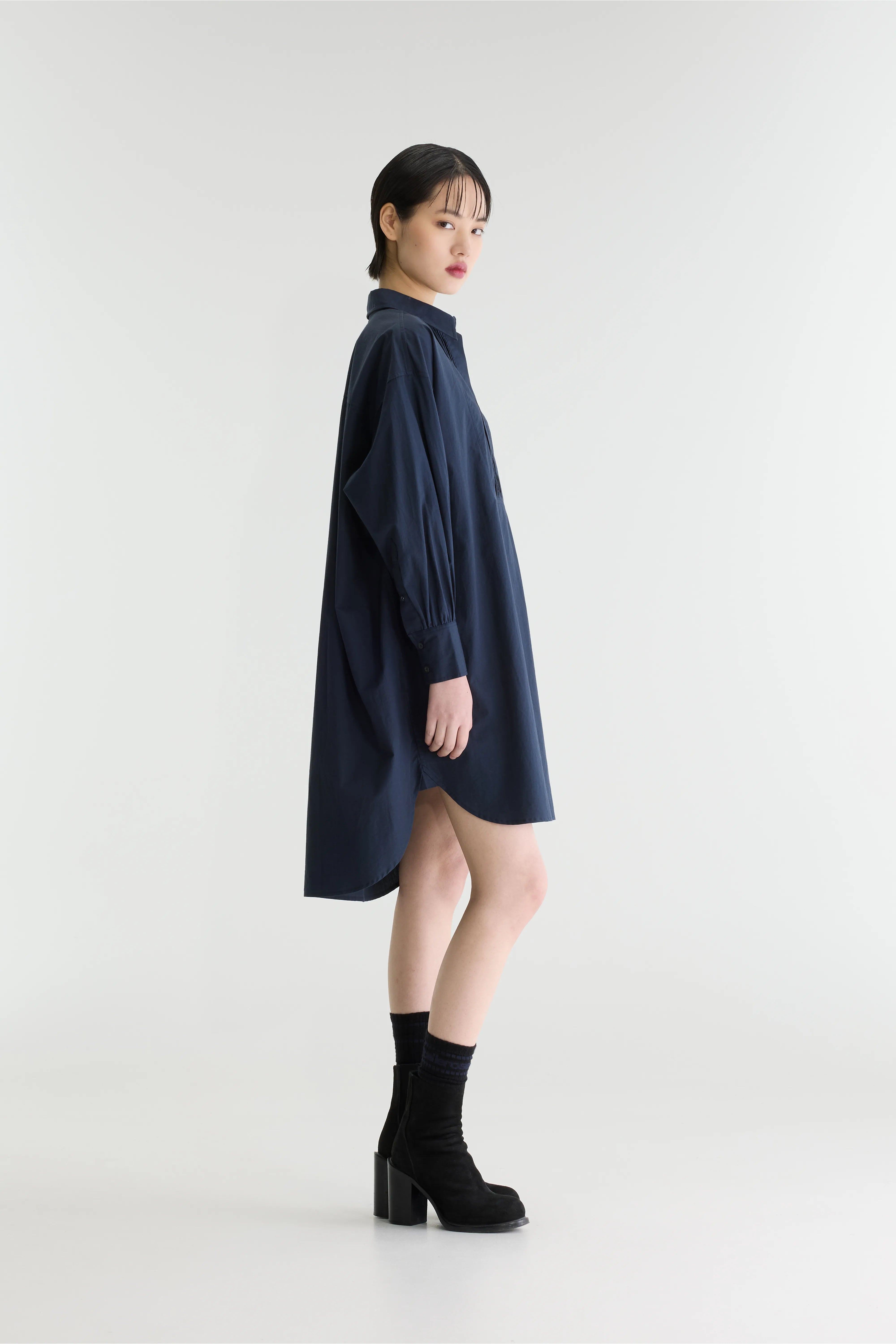 Kaat jurk in smokingstijl (262 / W / NAVY)