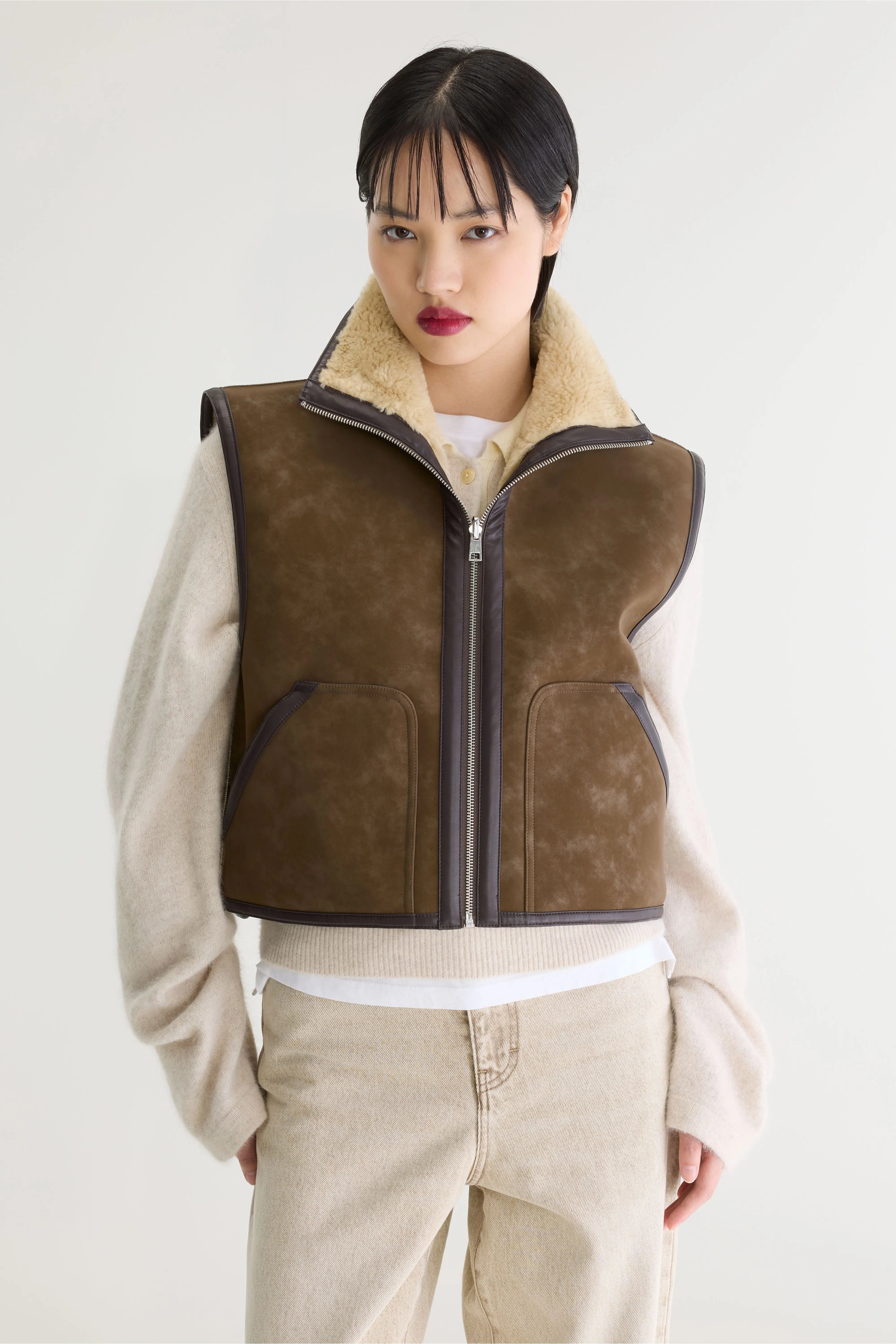 Jonson Cropped Sleeveless Jacket - Sheep For Women | Bellerose