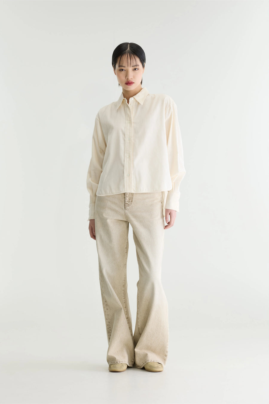 Chemise en velours portée