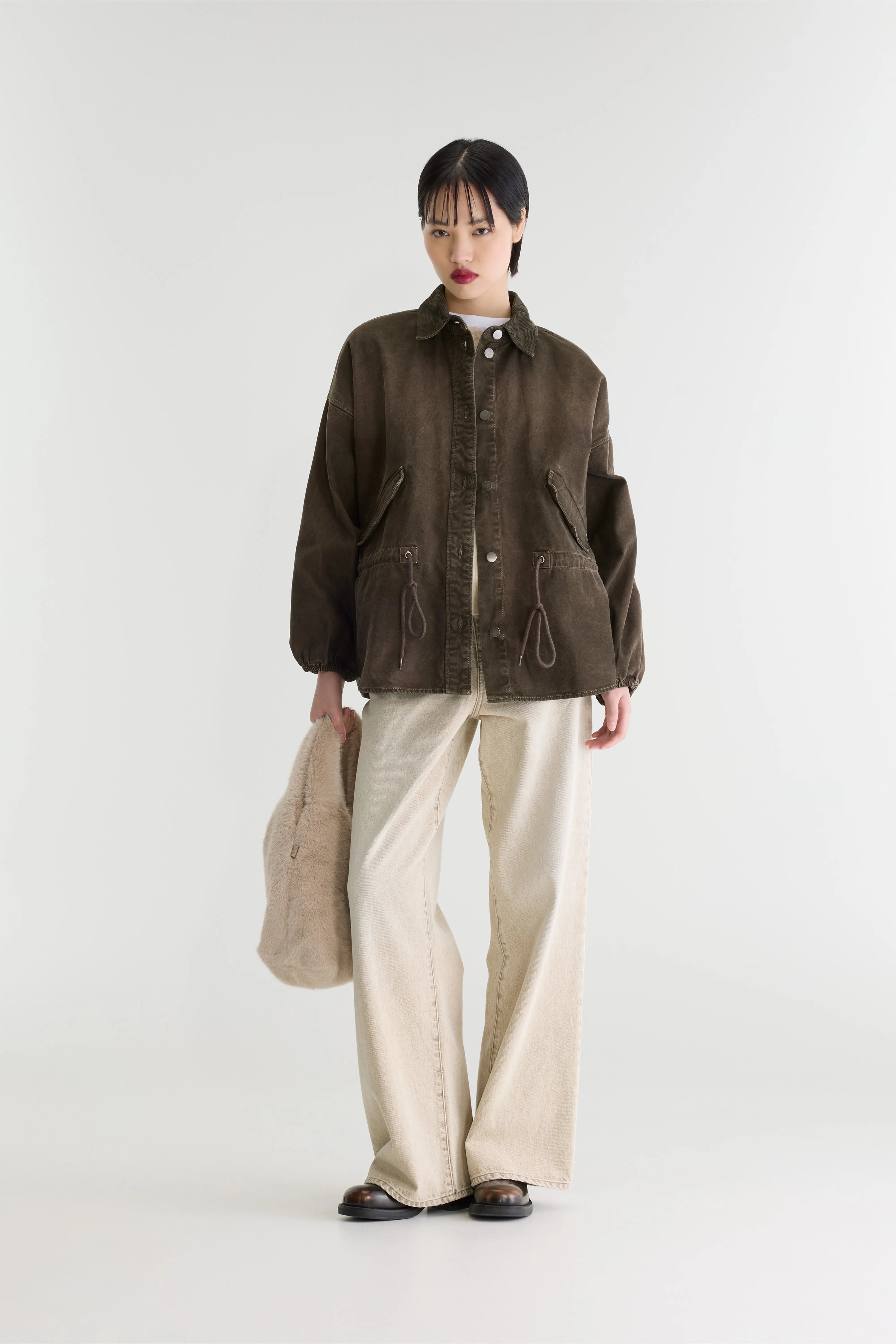 Wonder relaxte overshirt (262 / W / CARBONE)