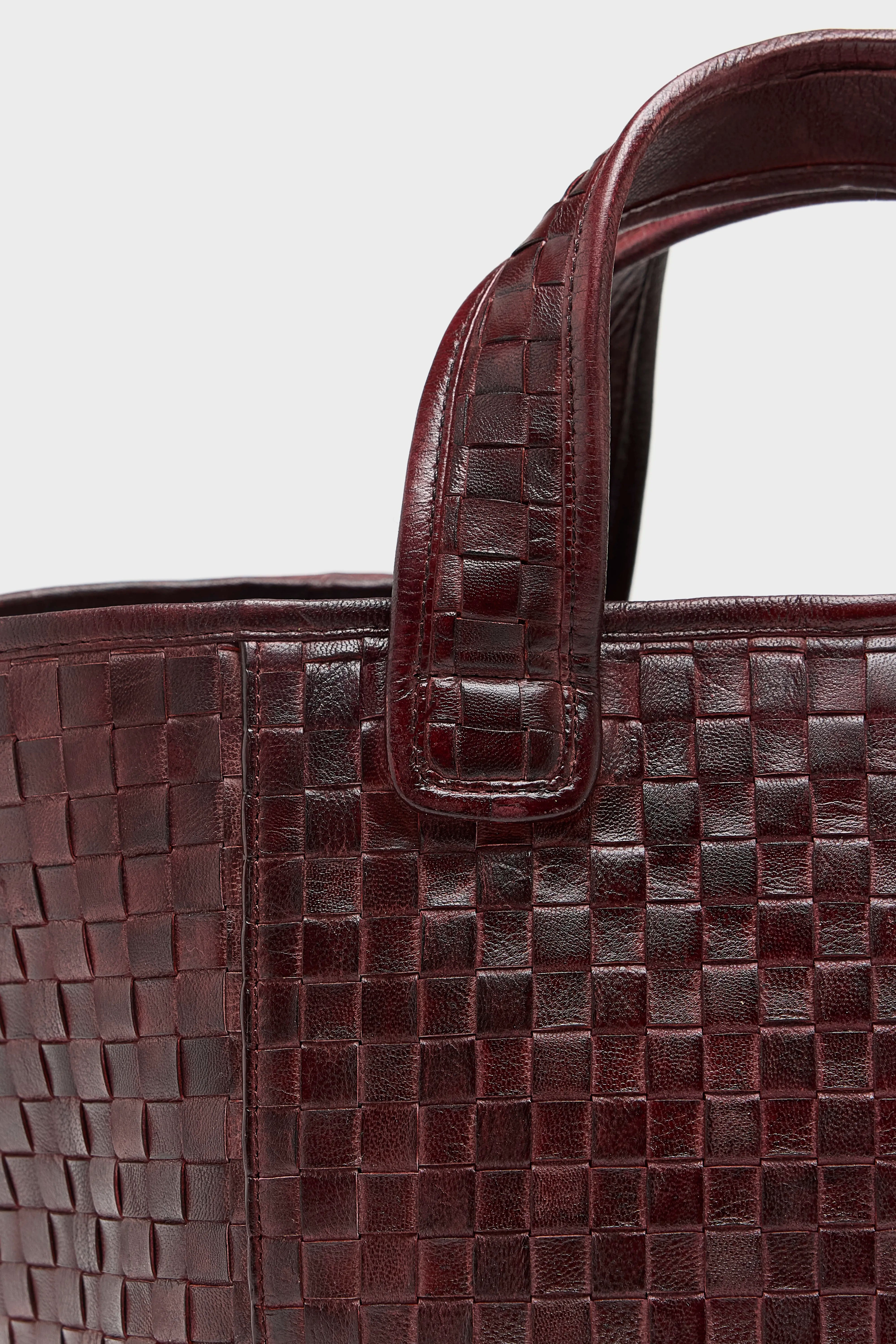 Kub mini woven leather bag (262 / W / WINE)