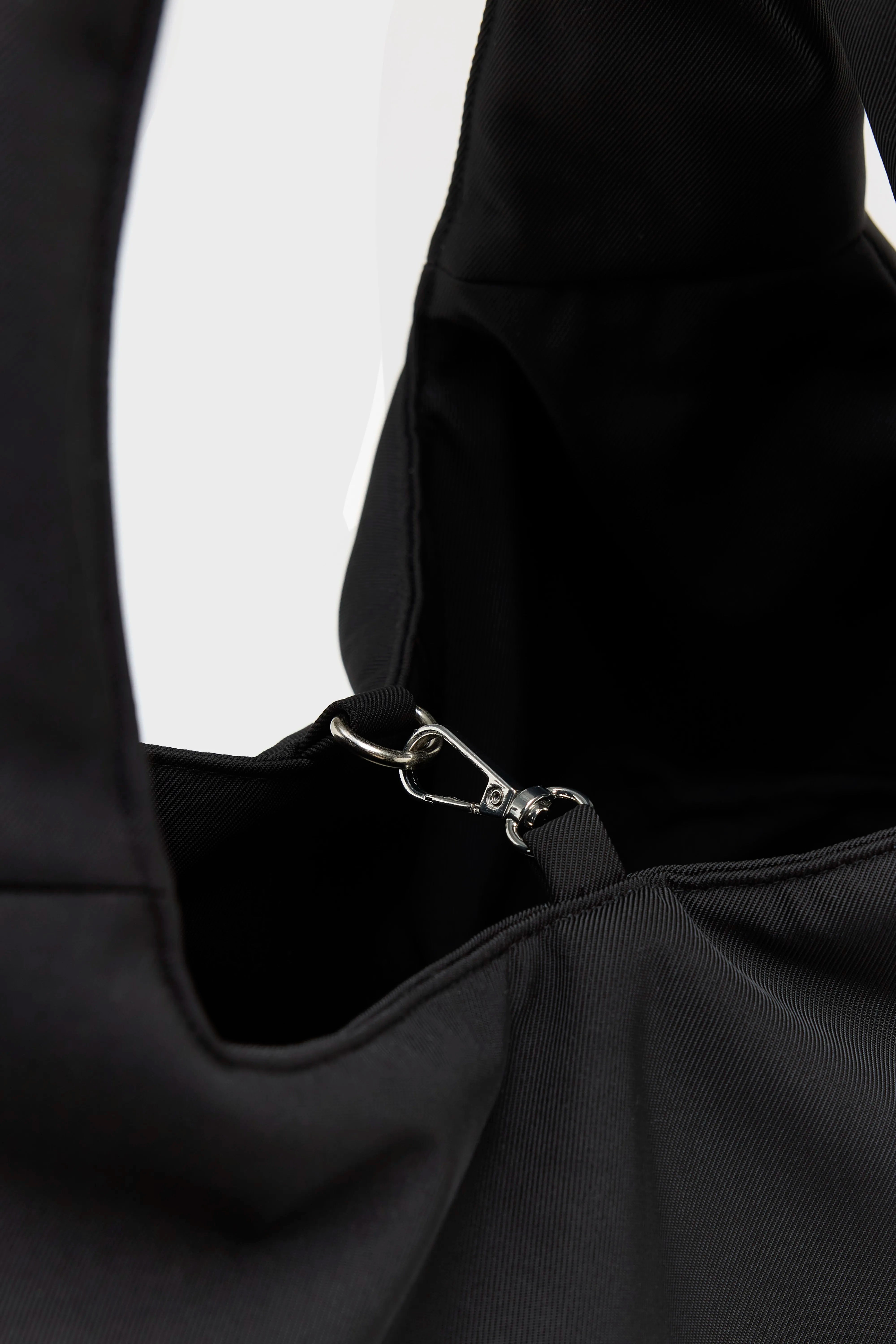 Sac à main matelassé Helbi (262 / W / BLACK BEAUTY)