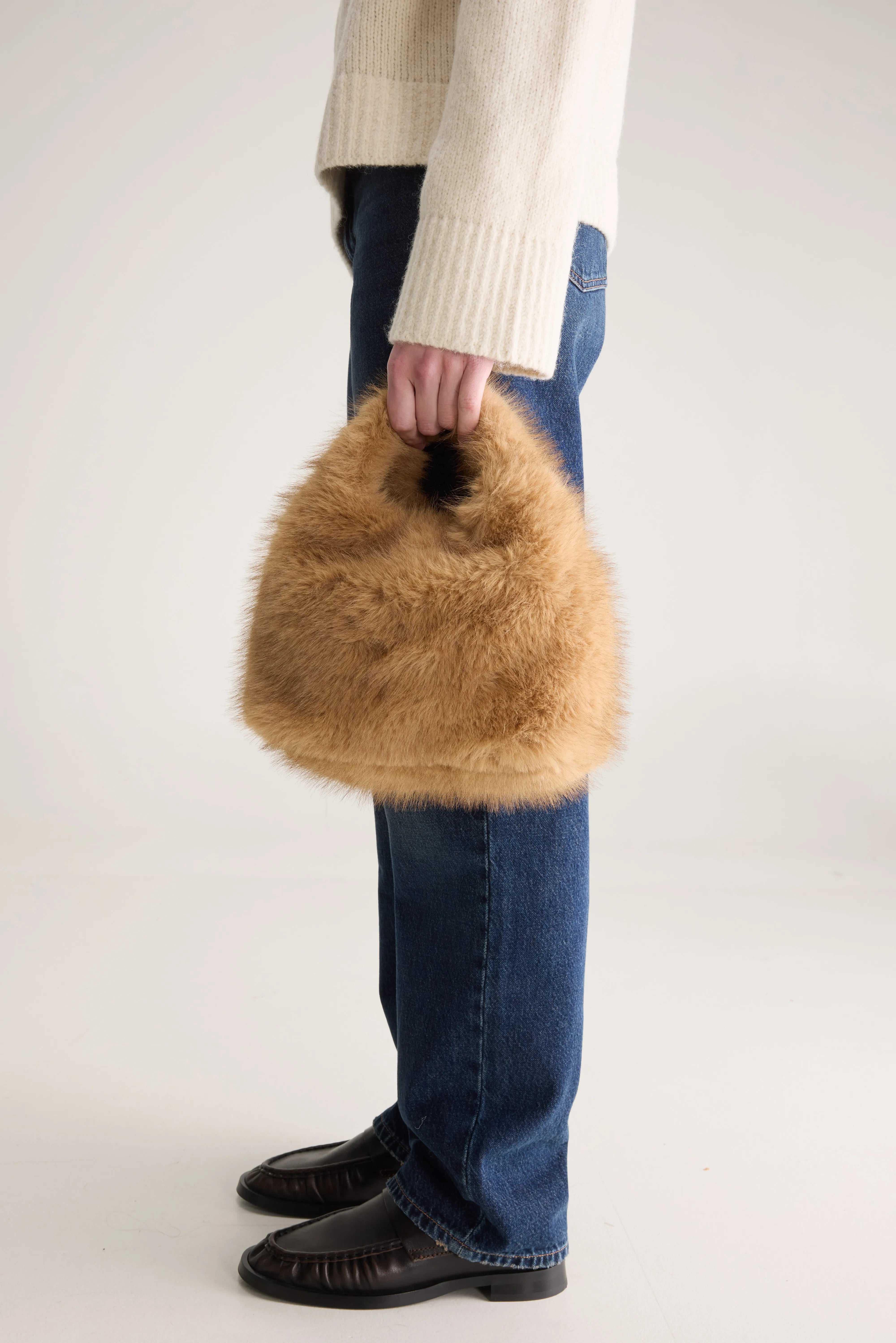 Sac à main en fausse fourrure Hochet (262 / W / AMBRE)