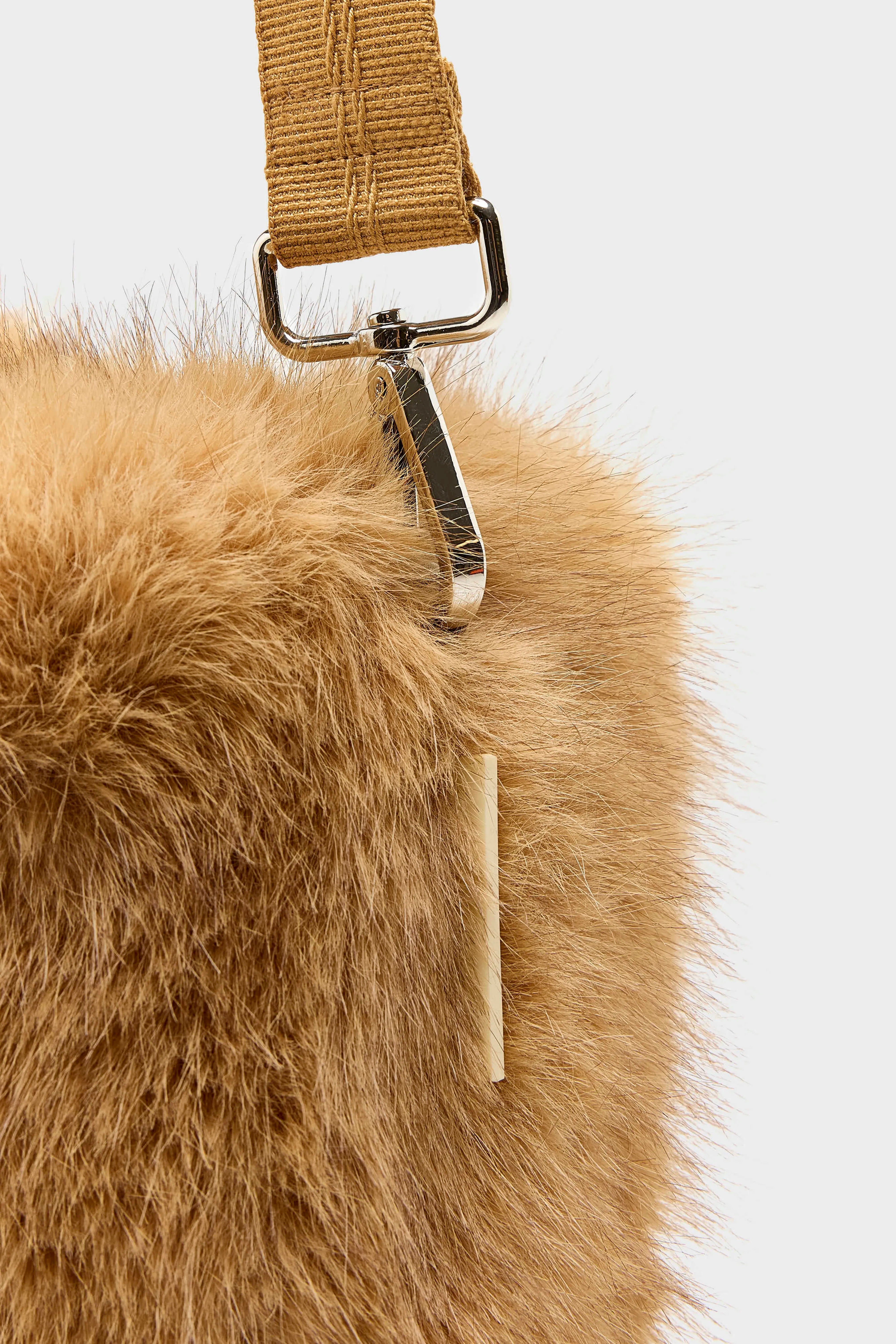 Sac à main en fausse fourrure Hochet (262 / W / AMBRE)