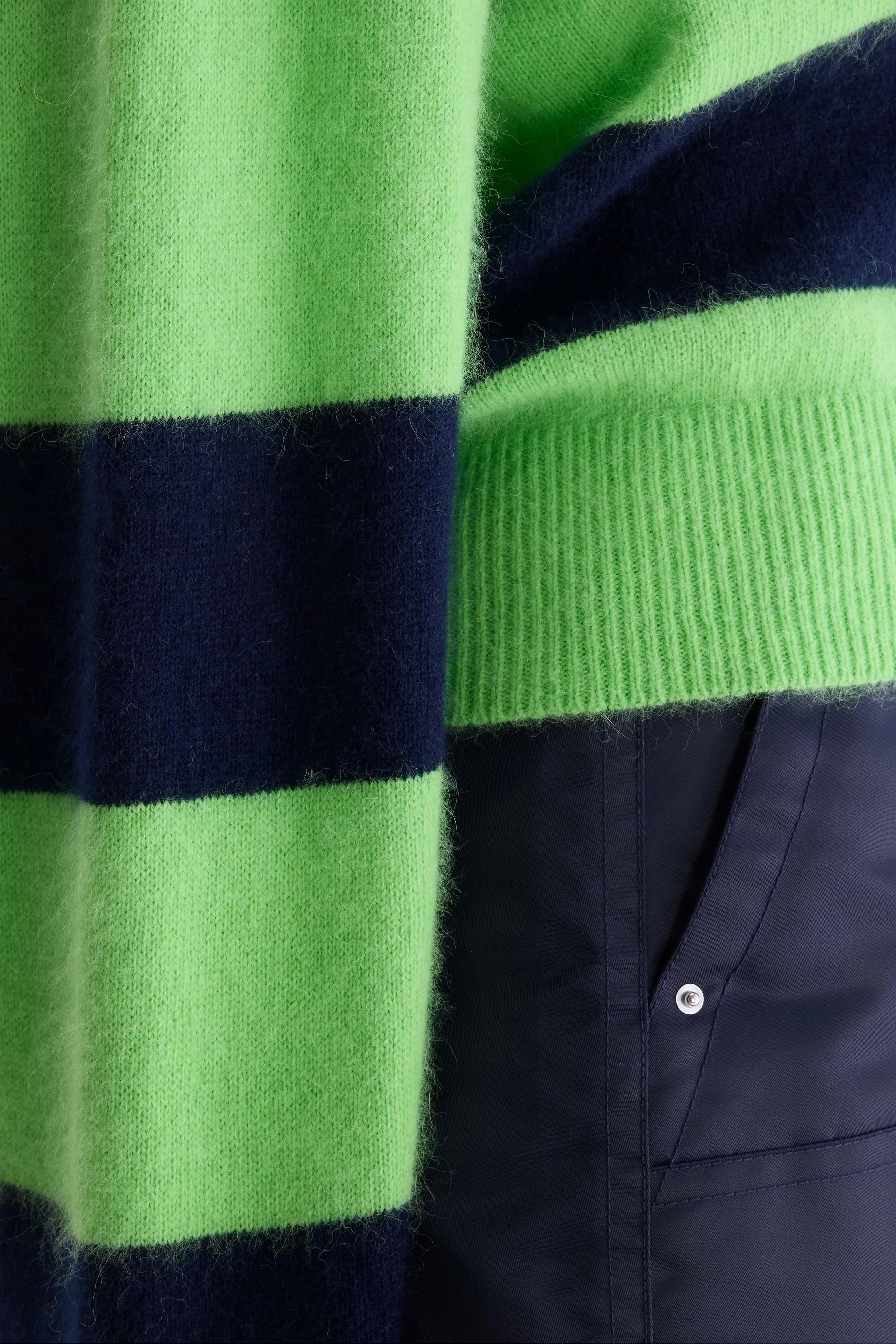 Dusto gestreepte polotrui (262 / W / STRIPE A)