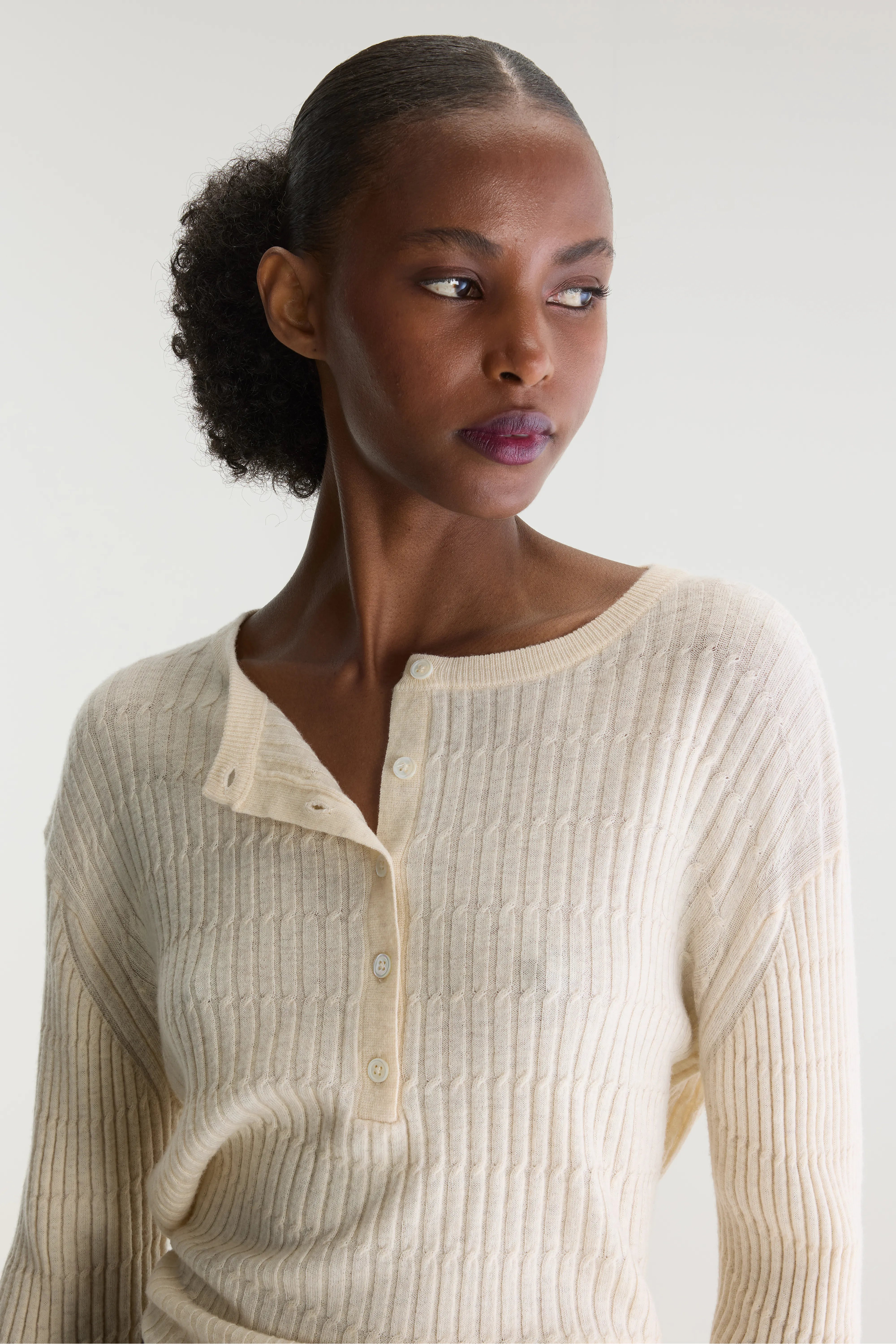 Aryro Tunisian-collar sweater (262 / W / NATURAL)