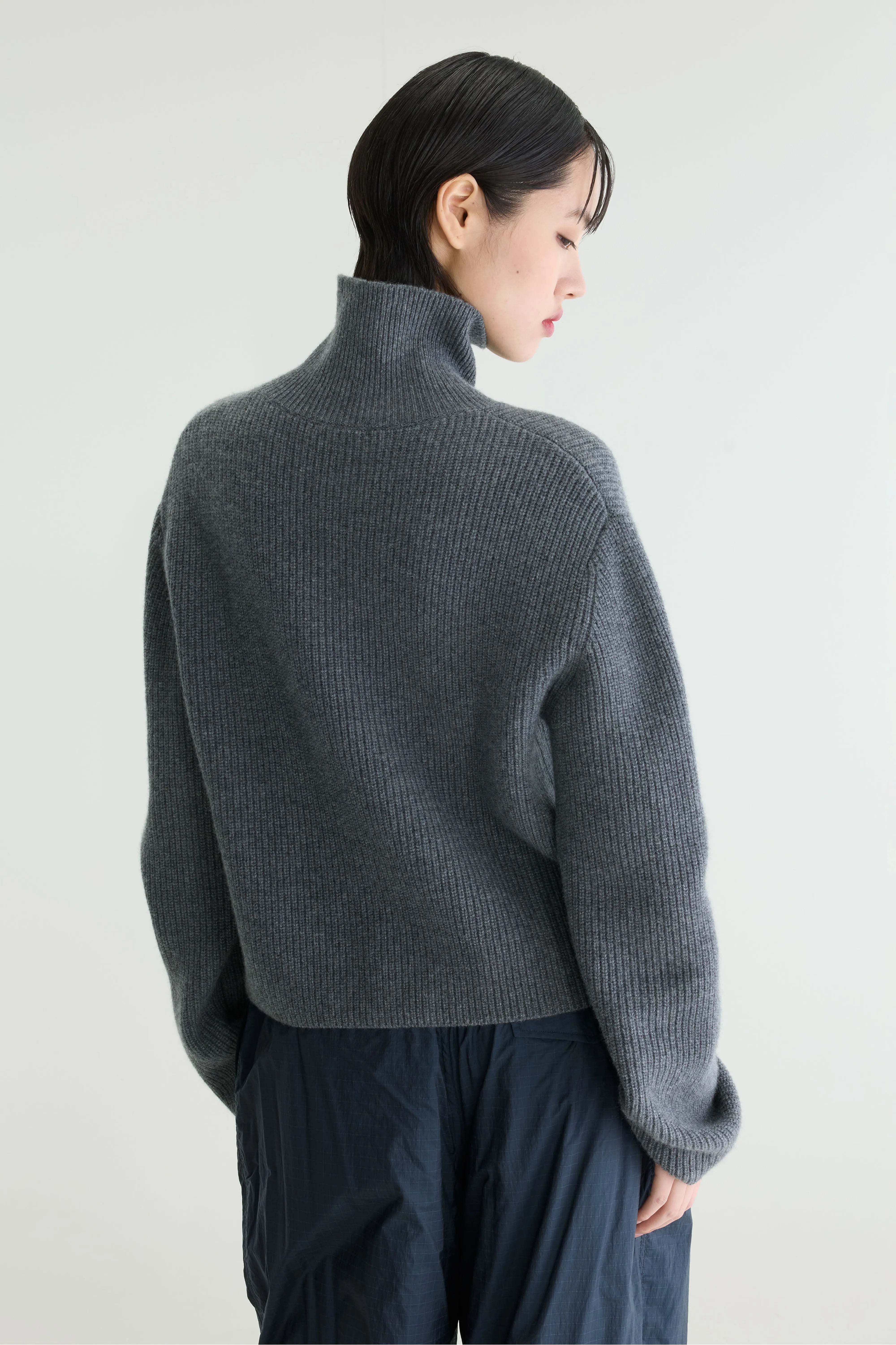 Synin Funnel Neck Cashmere Sweater - Grey mel For Women | Bellerose