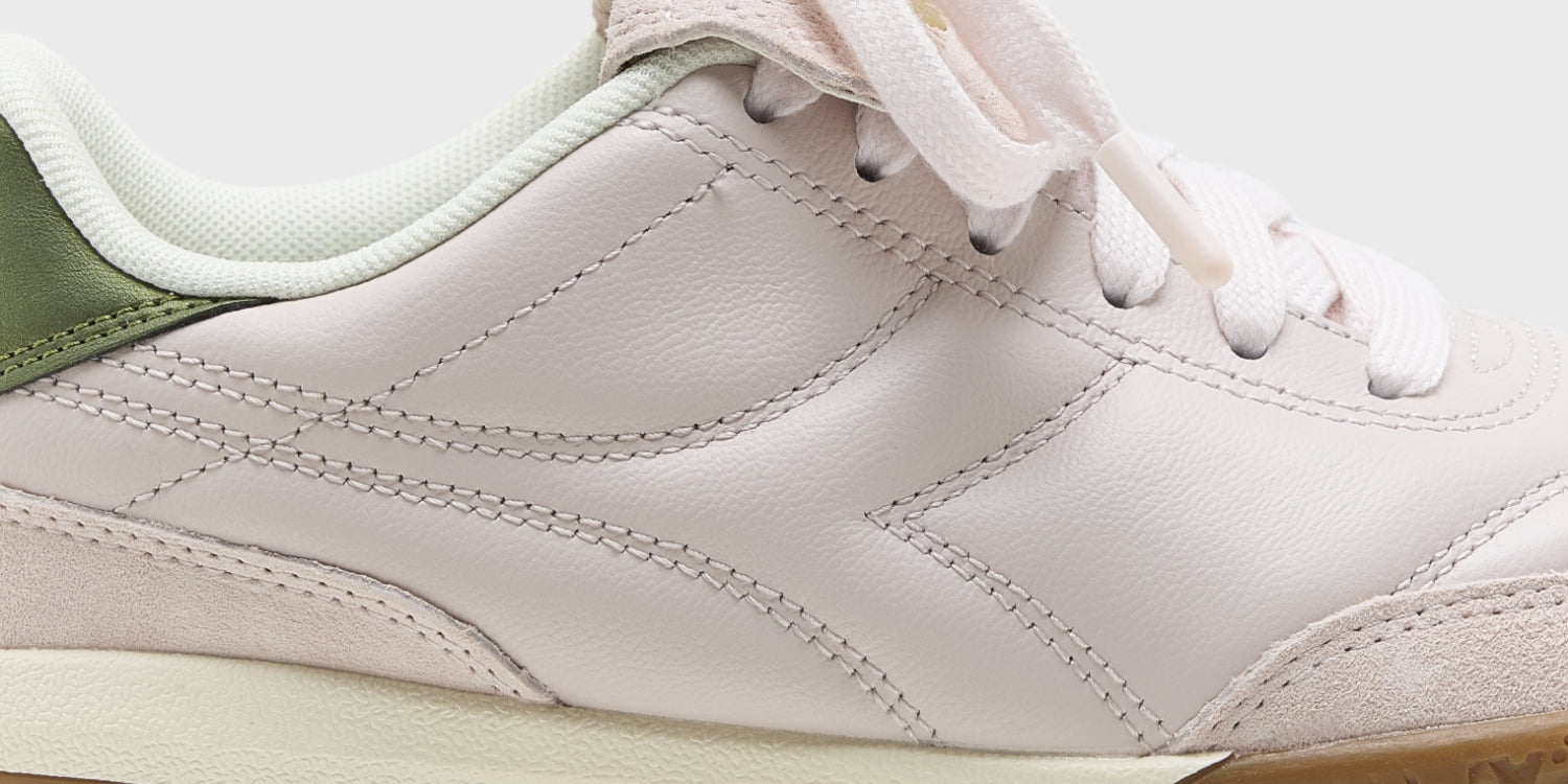 Diadora