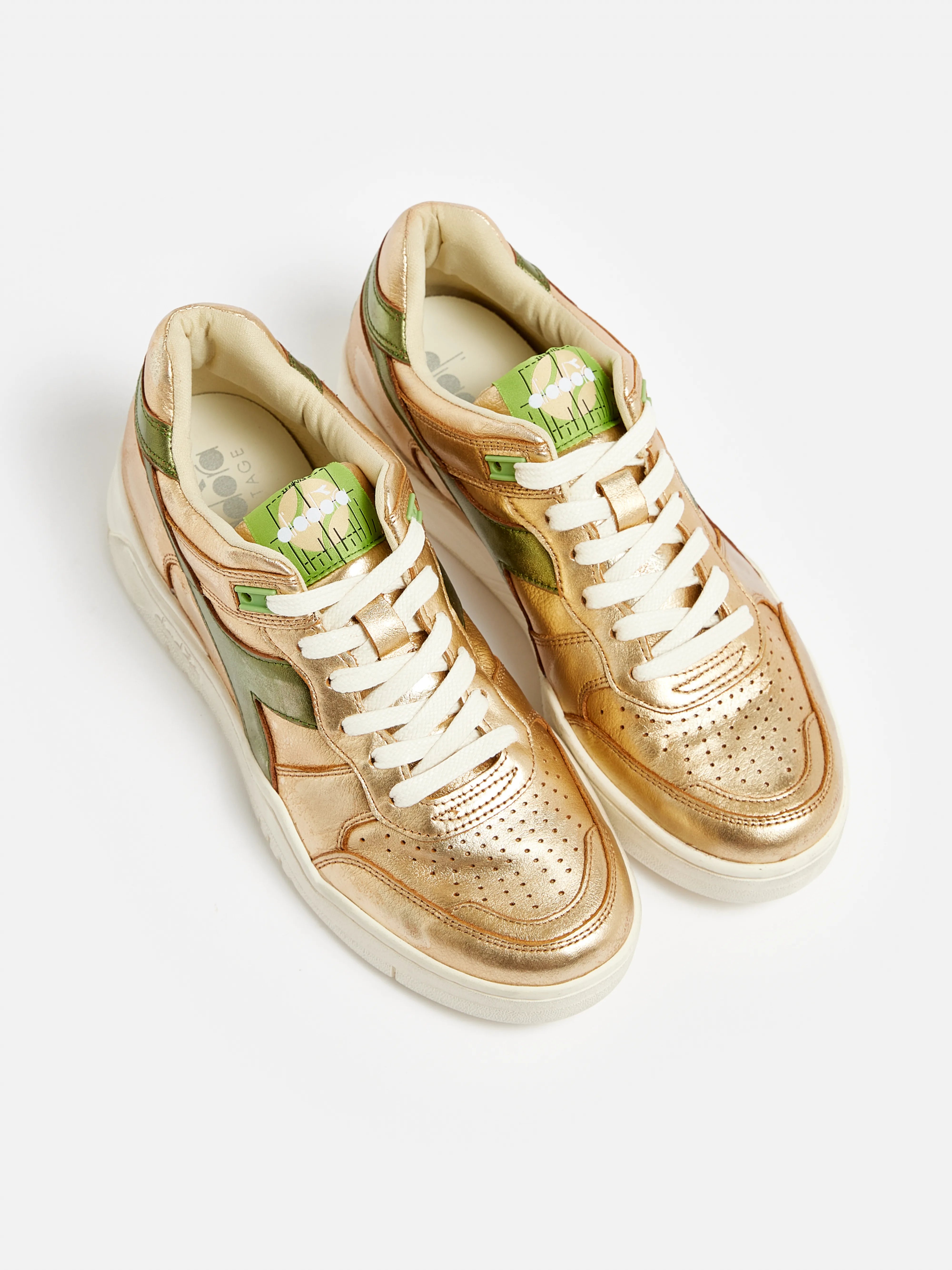 B.560 Metallic pour Femmew (241 / W / GOLD)
