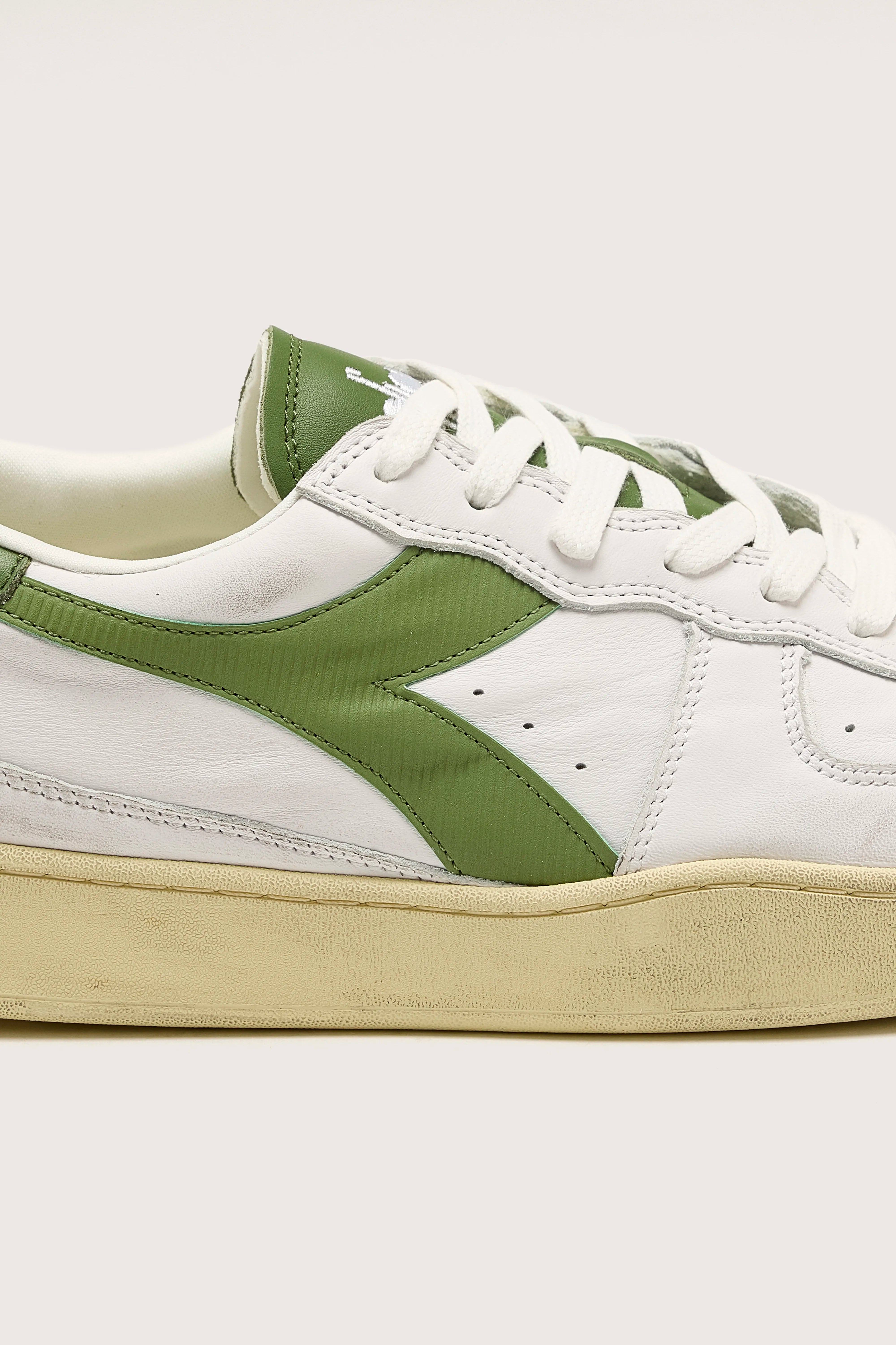 Diadora Mi Basket Low Used Heritage Sneakers Bellerose