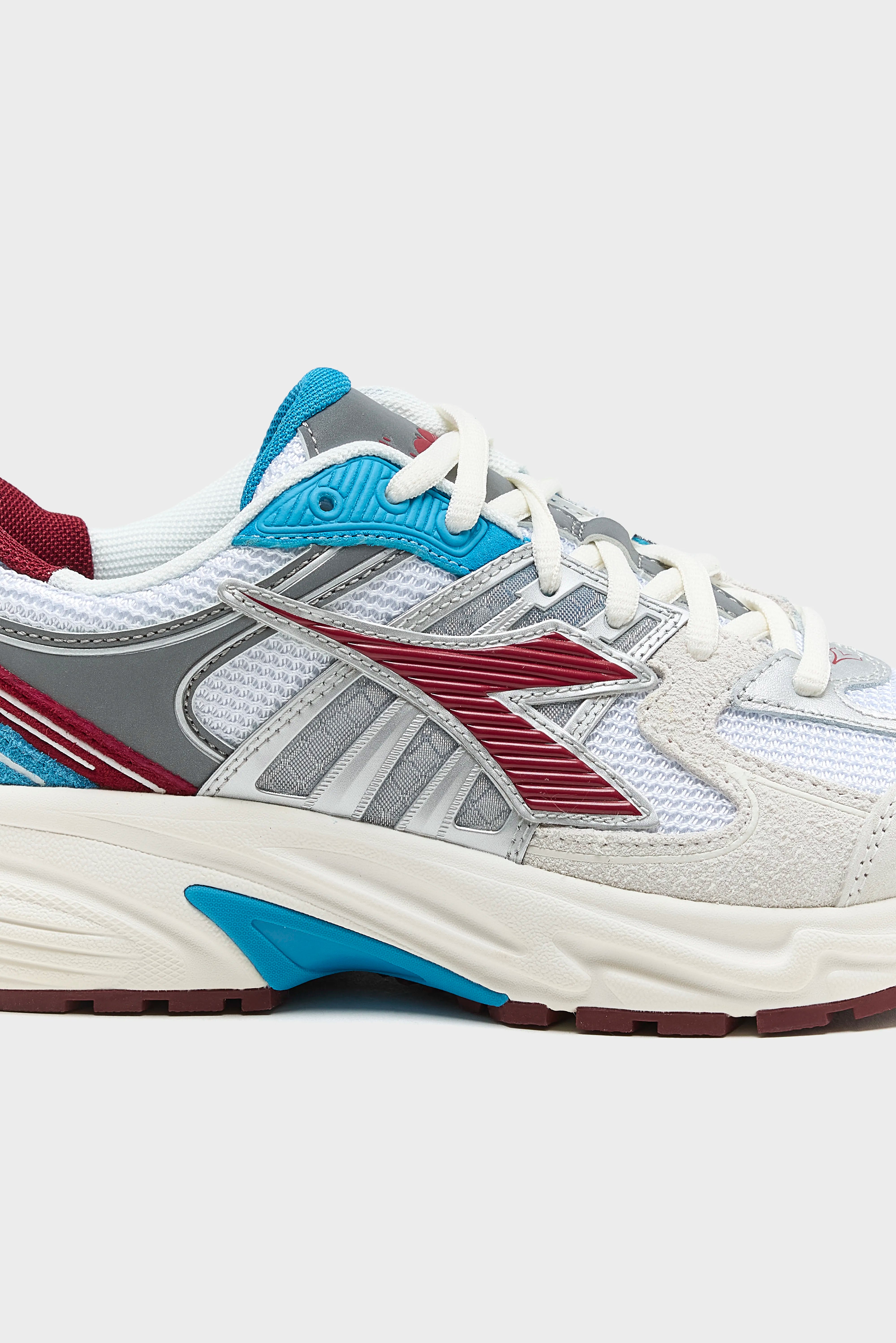 Mythos Star for Women  (251 / W / MULTICOLOR)