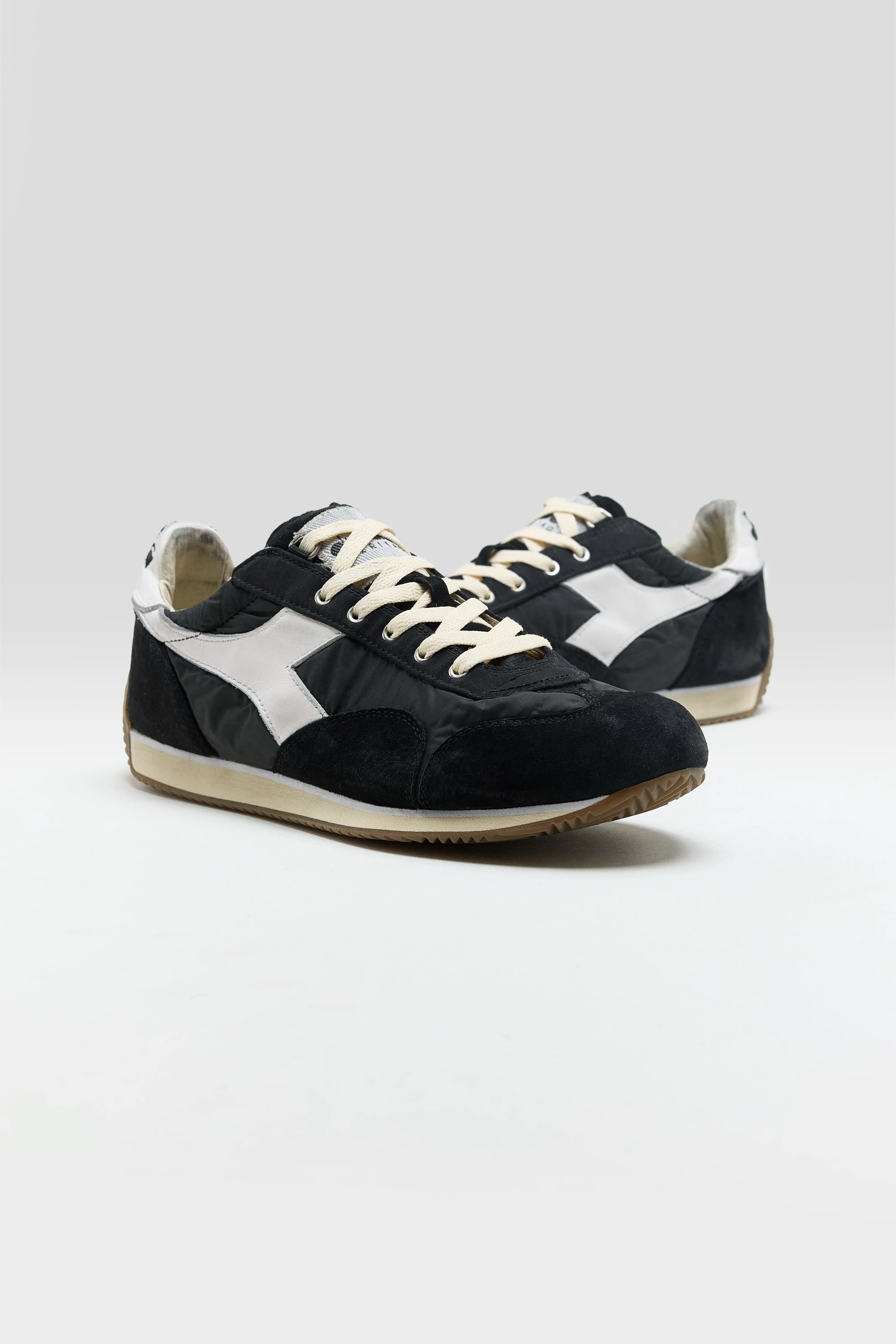 Equipe Vela SW for Men  (261 / M / BLACK)