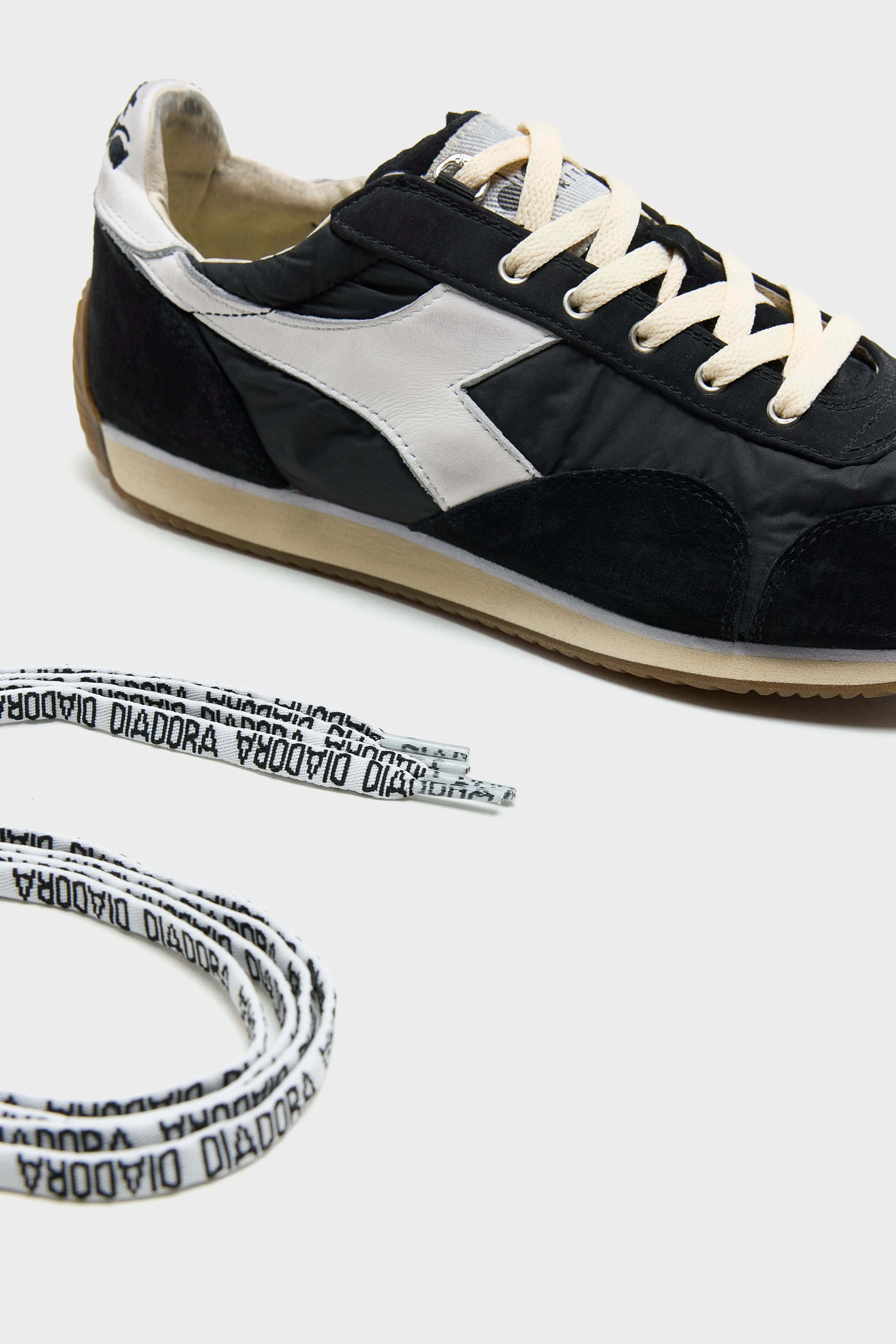 Equipe Vela SW for Men  (261 / M / BLACK)