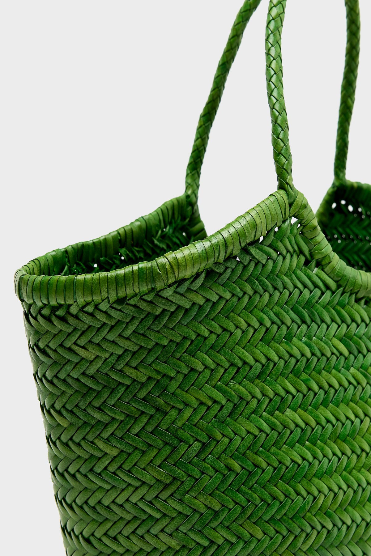 Nantucket Big Woven Leather Bag (262 / W / GREEN)