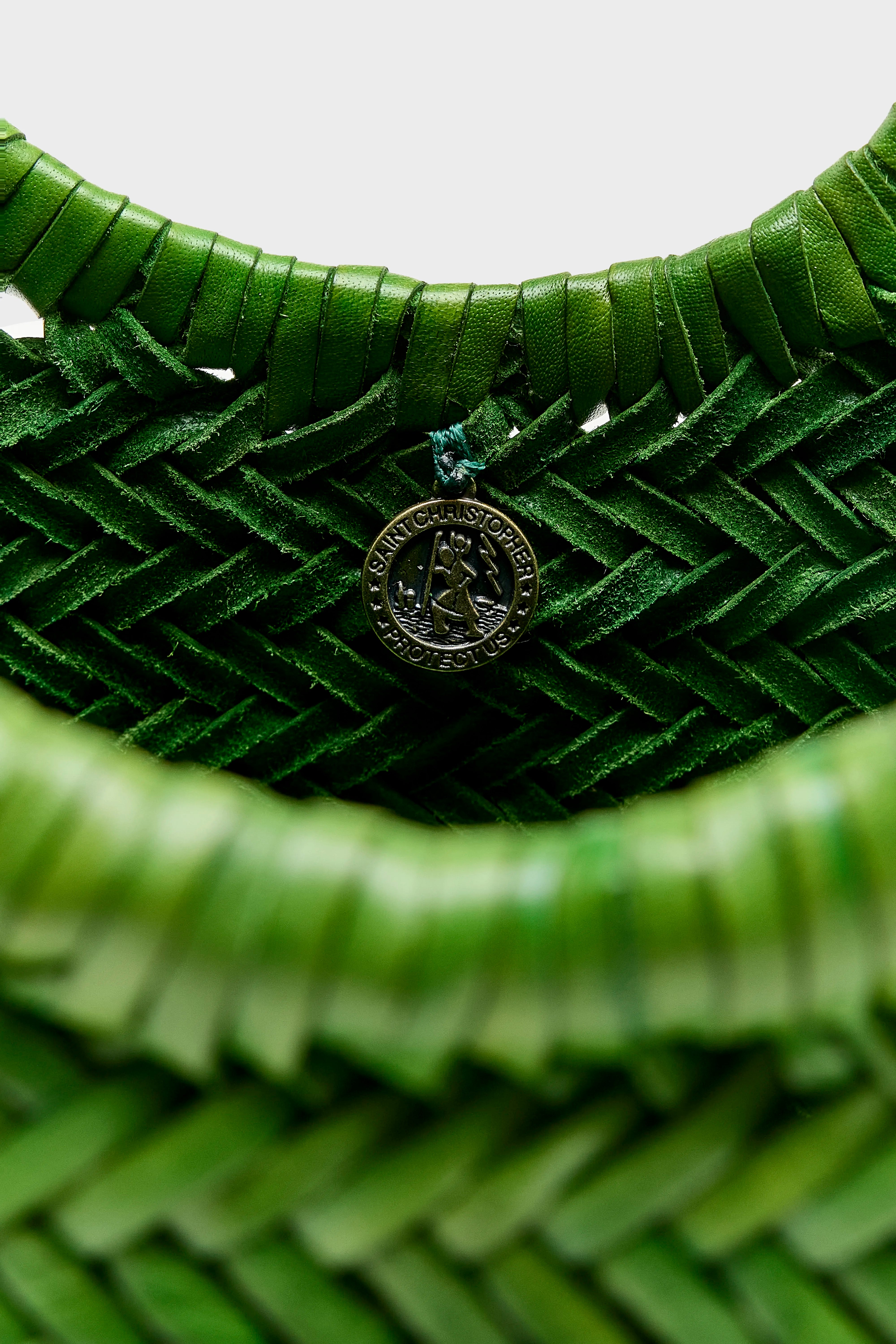 Nantucket Big Woven Leather Bag (262 / W / GREEN)