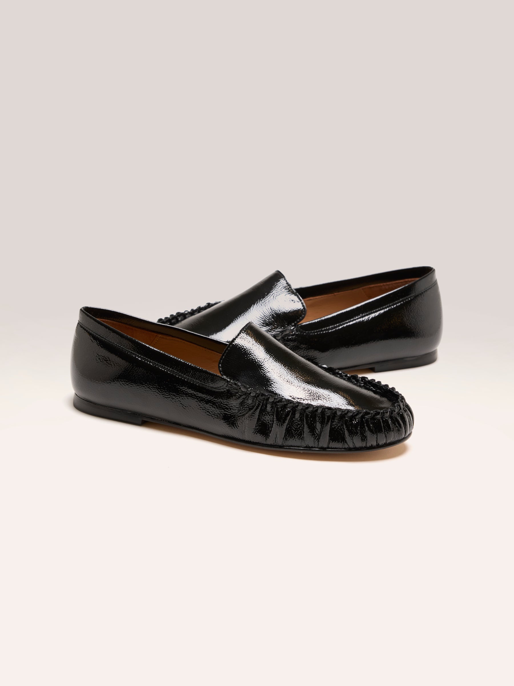 Bon Bon  Loafers  (242 / W / BLACK)