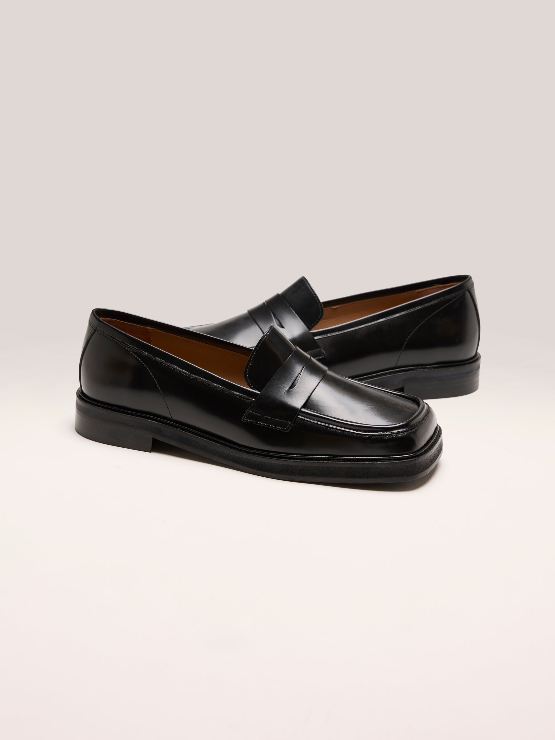 Ilse Loafers (242 / W / BLACK)