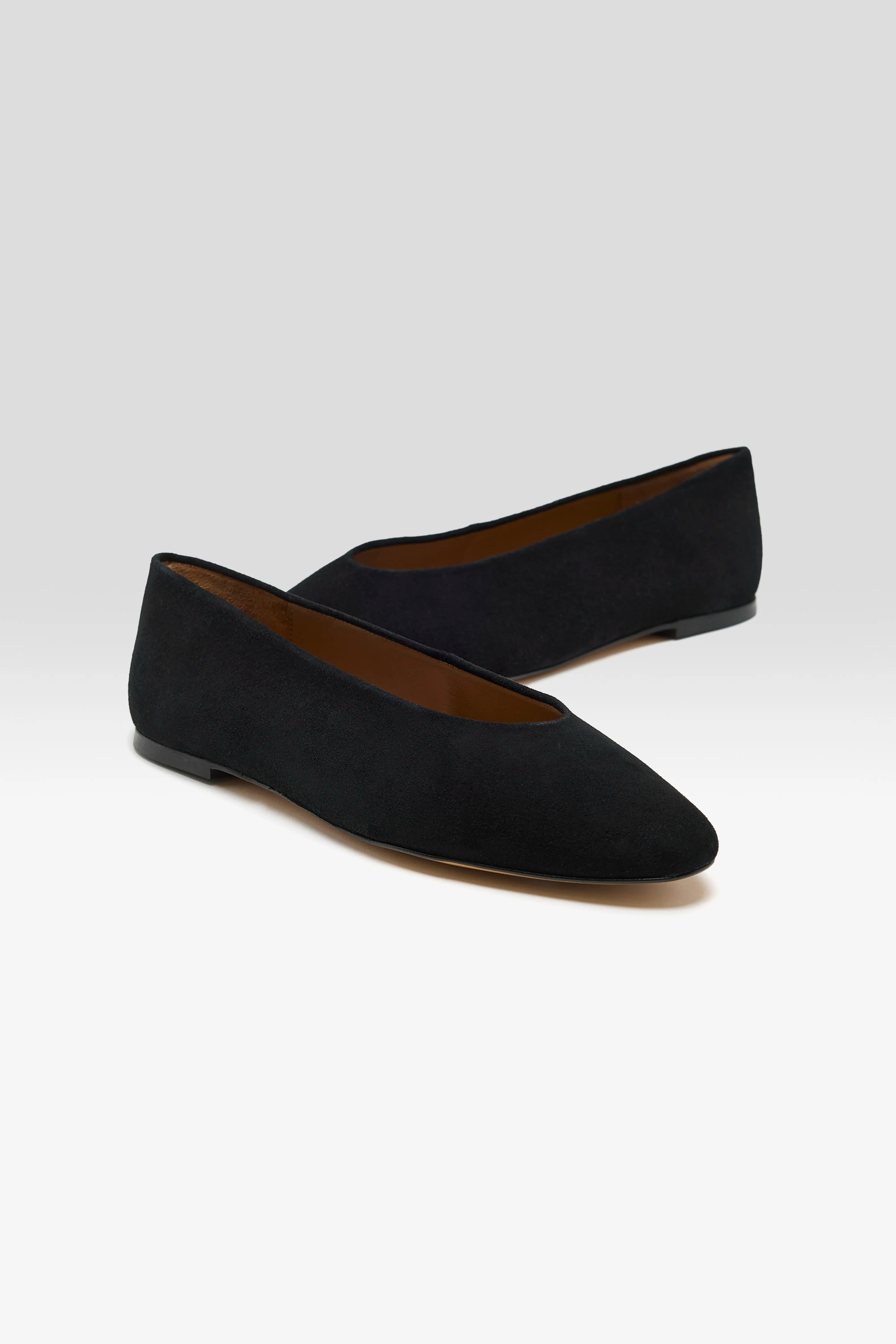 Belinda Black Suede Ballerina For Women | Bellerose