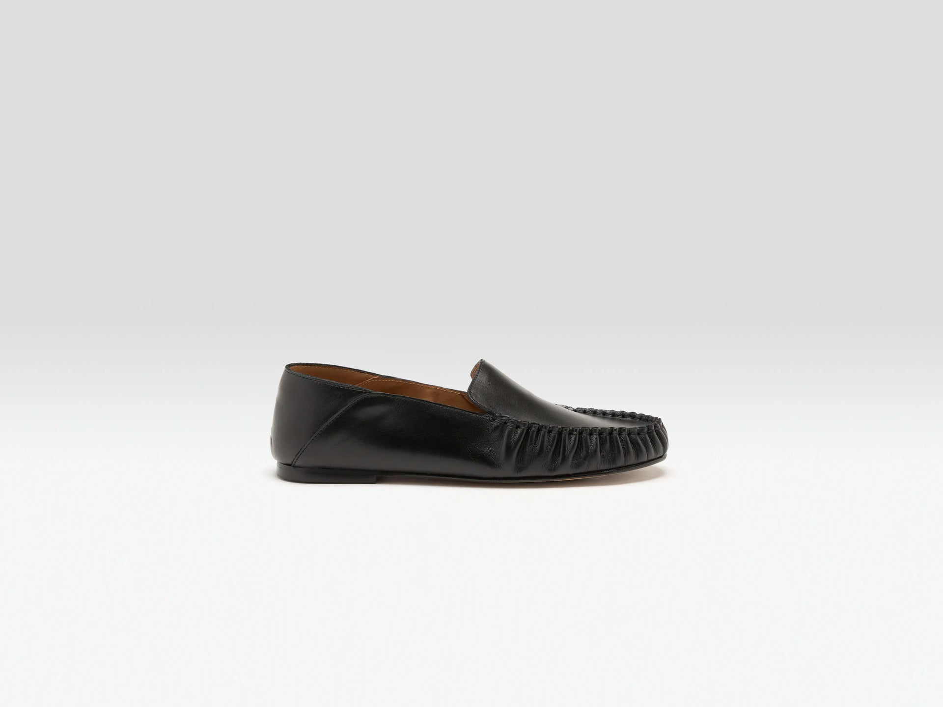Flattered | Bon Bon Black Leather Loafers | Bellerose