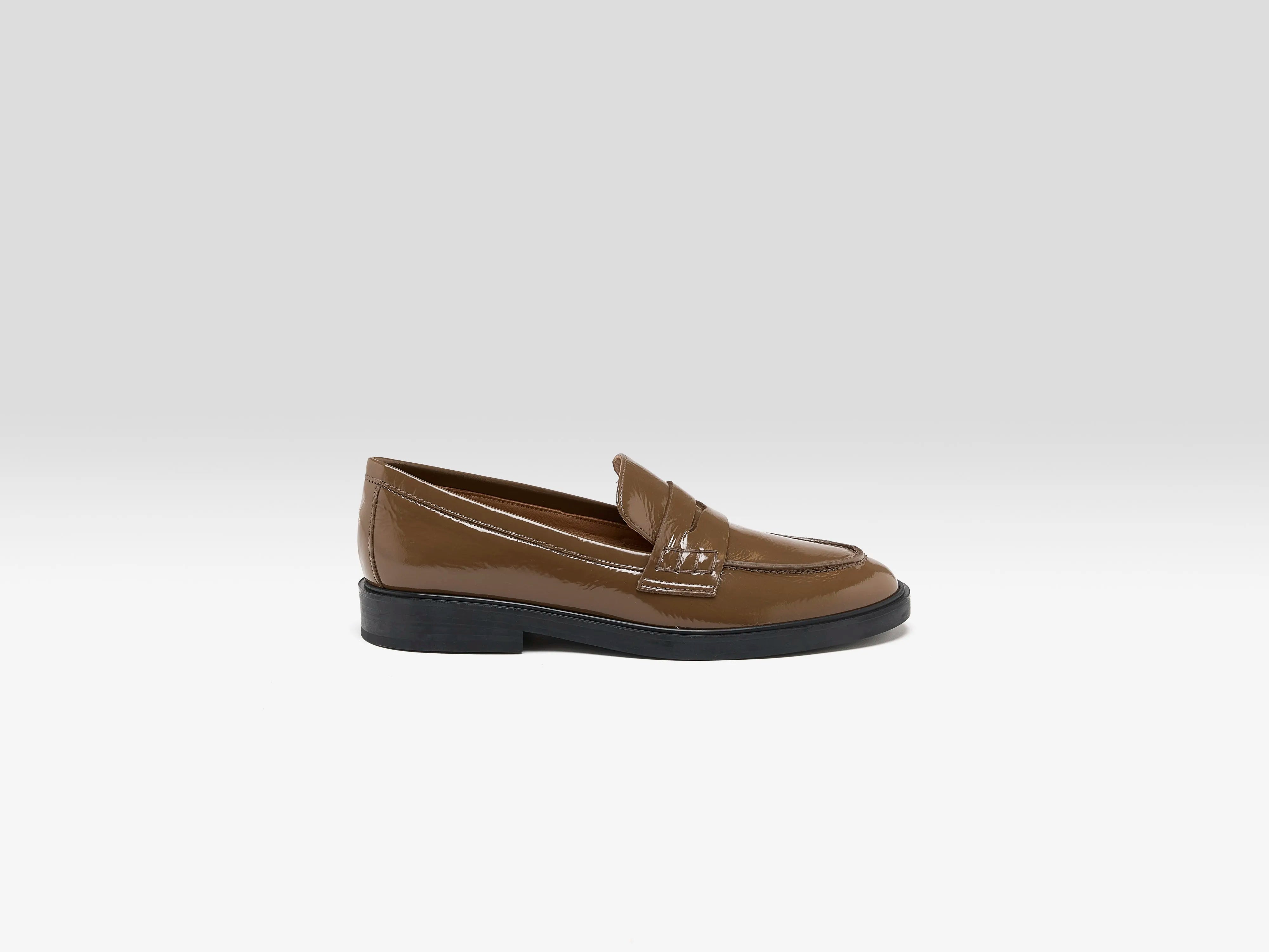 Sara Loafers  (252 / W / KAKI)