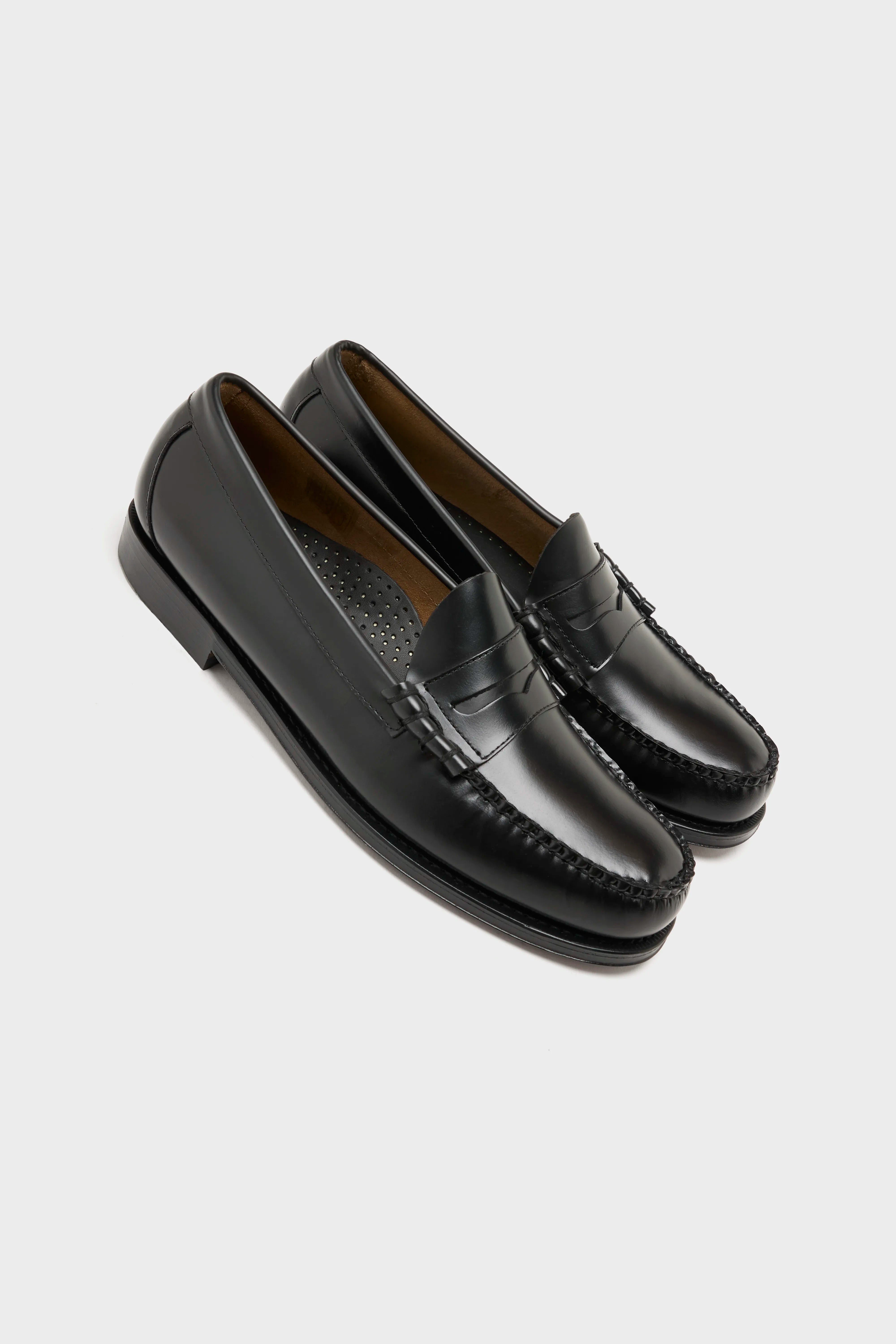 Weejuns Larson Penny Loafers for Men  (251 / M / BLACK)