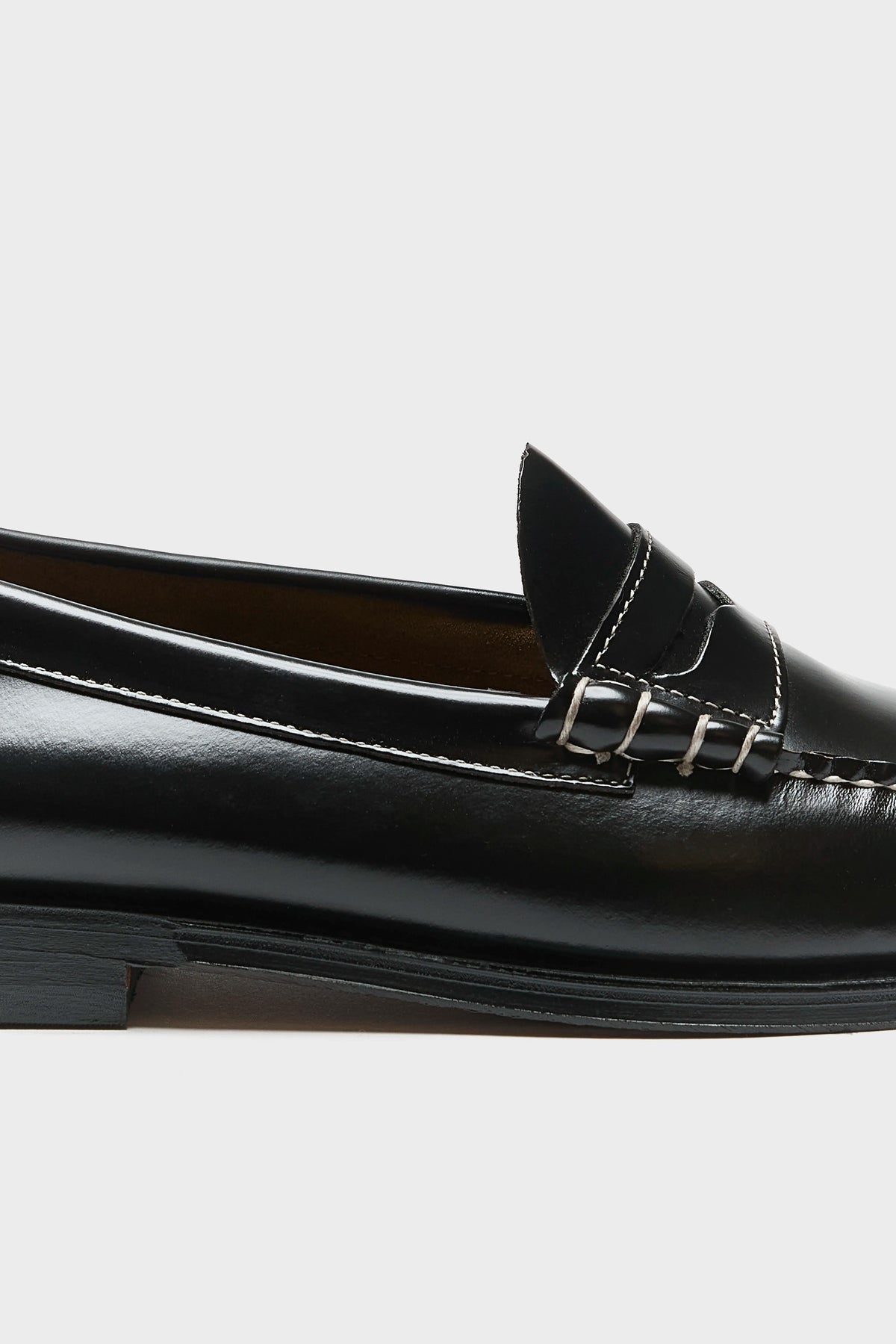 Mocassins Weejuns Larson Penny à Coutures Contrastantes pour Homme (262 / M / BLACK)