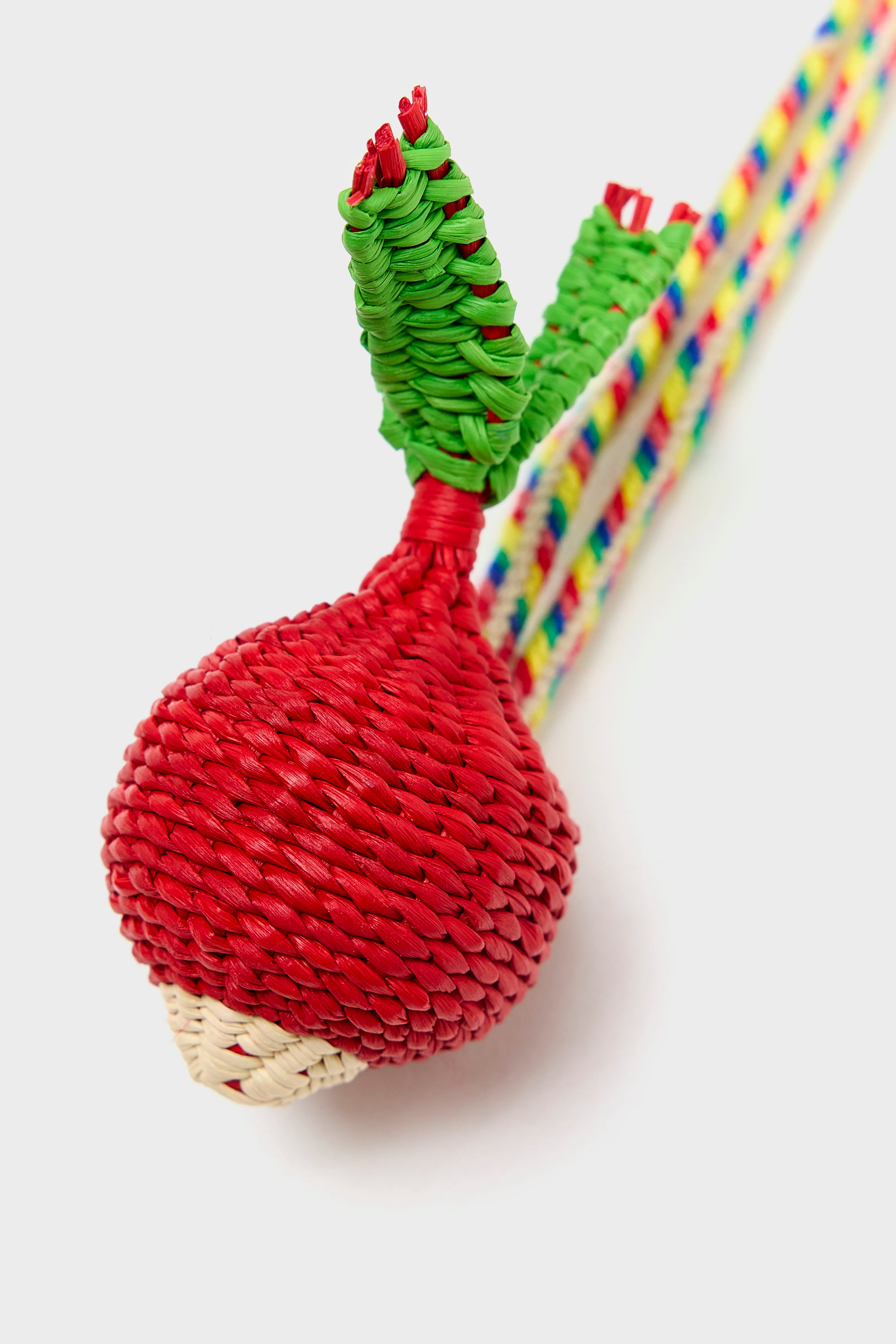 Charm Radis en Iraca (262 / W / RED)